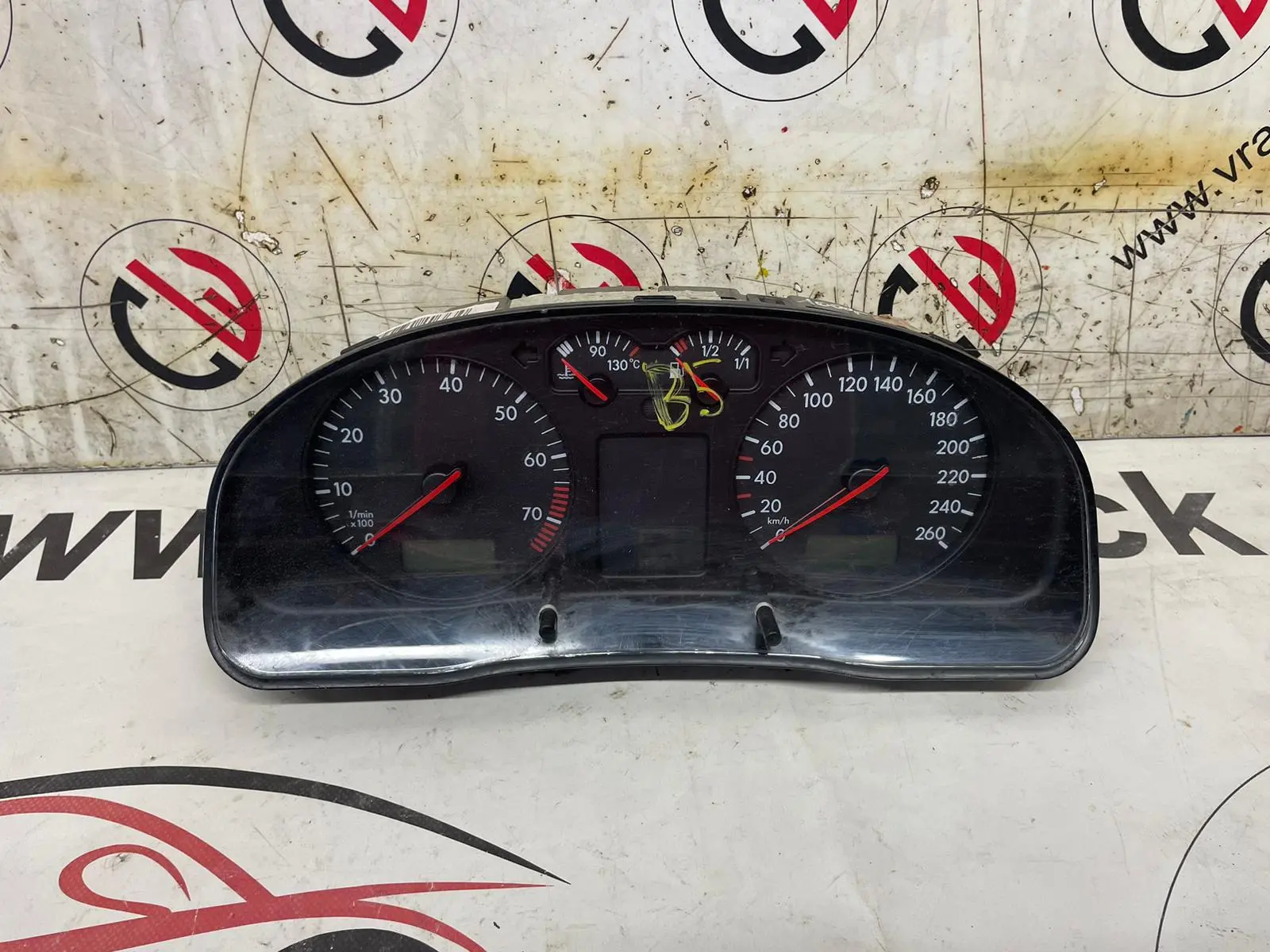 Tachometr 1.8T – Volkswagen Passat B5 1996-2000