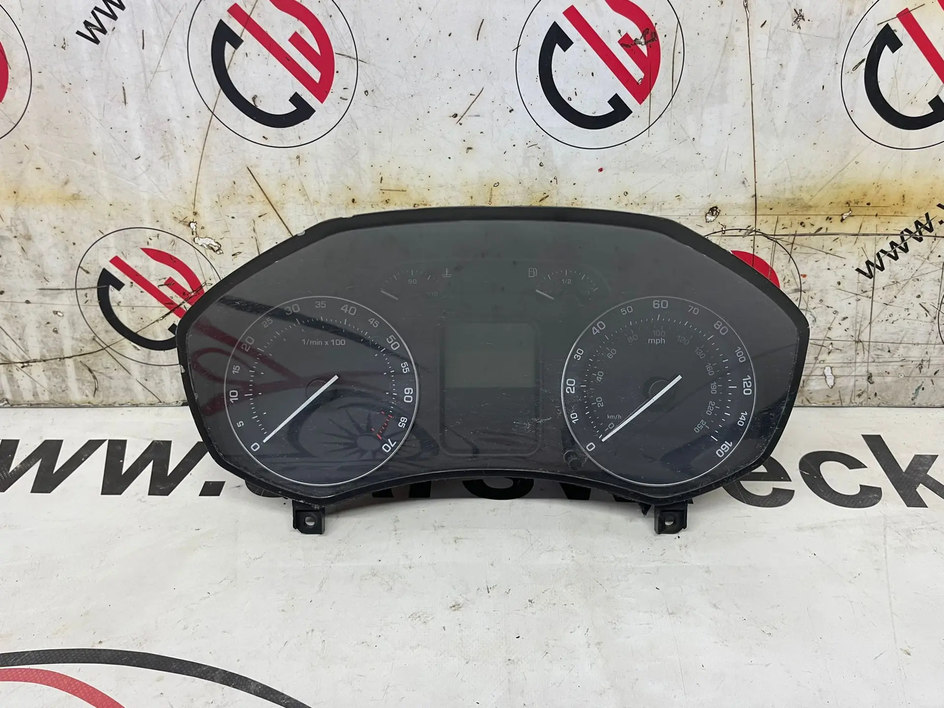 Tachometr 2.0 FSI GB – Škoda Octavia II 2004-2008