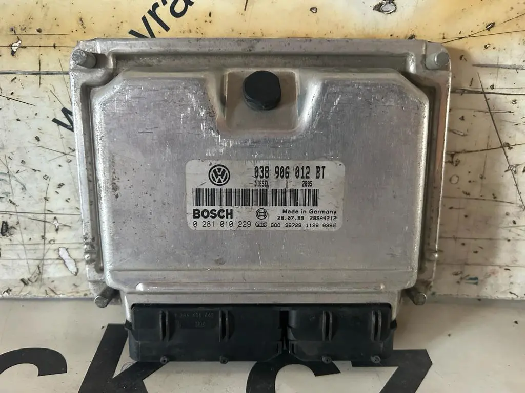 Řídící jednotka motoru (038906012BT) – Seat Toledo II 1998 - 2006