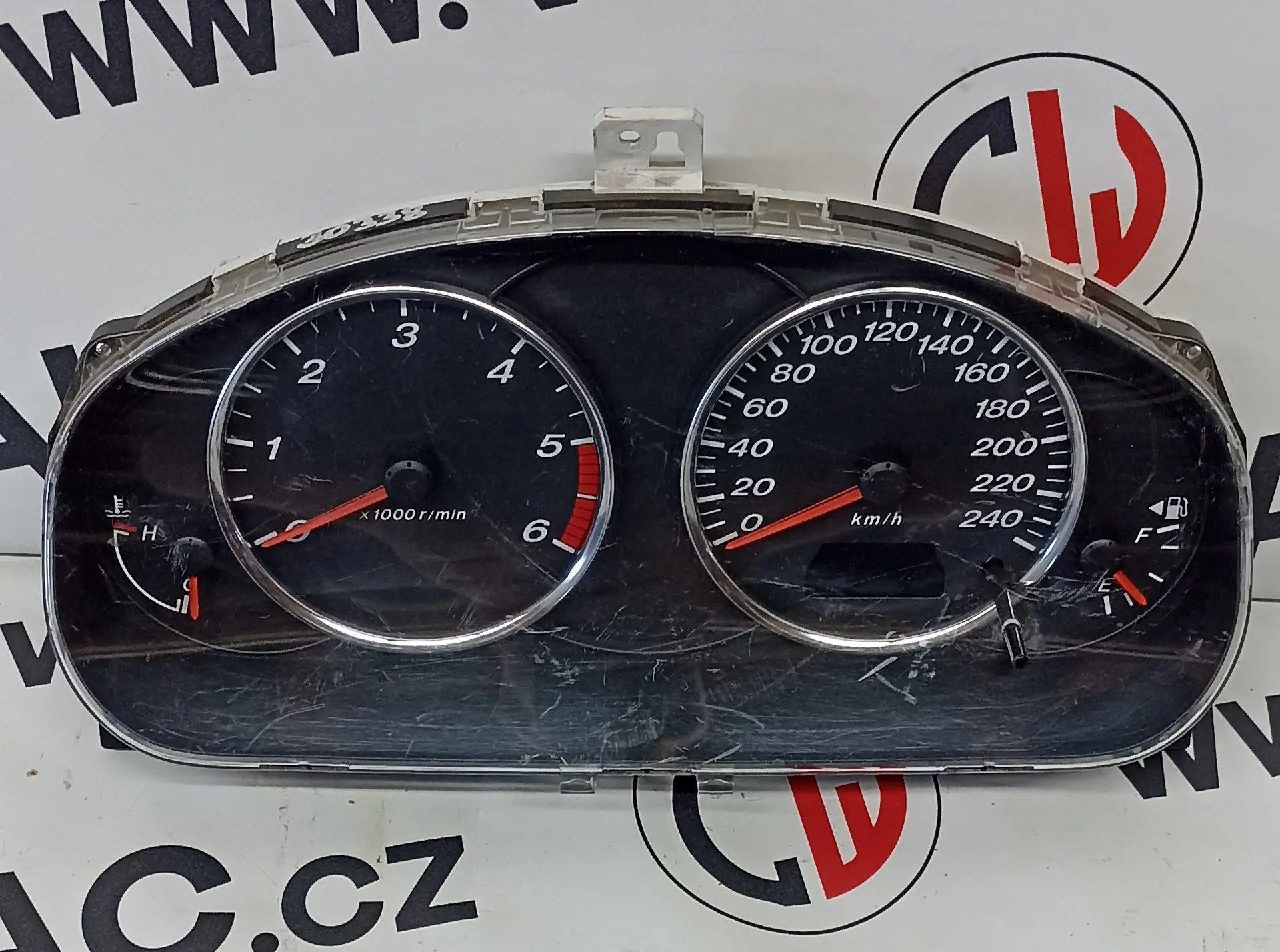 Tachometr 2.0 DI – Mazda 6 2002-2007