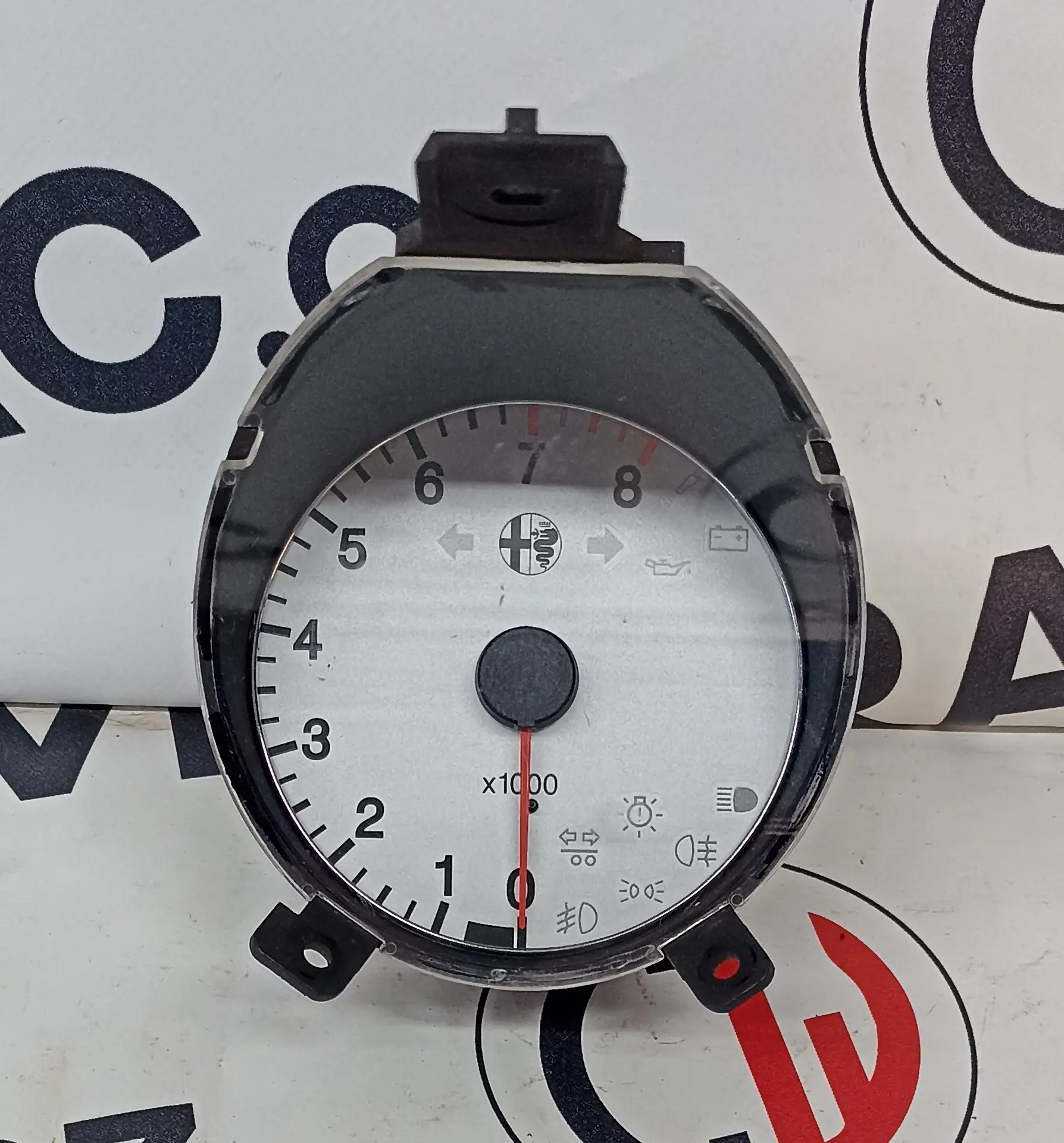 Otáčkoměr 2.0 16V – Alfa Romeo 156 1997-2006