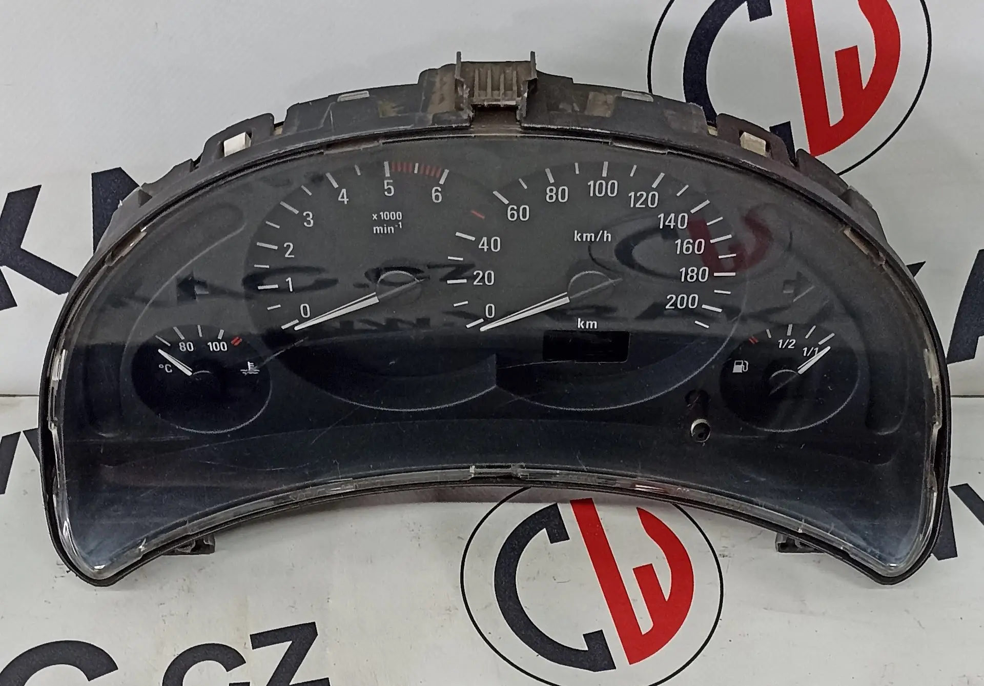 Tachometr 1.7 D – Opel Corsa C 2000 - 2006
