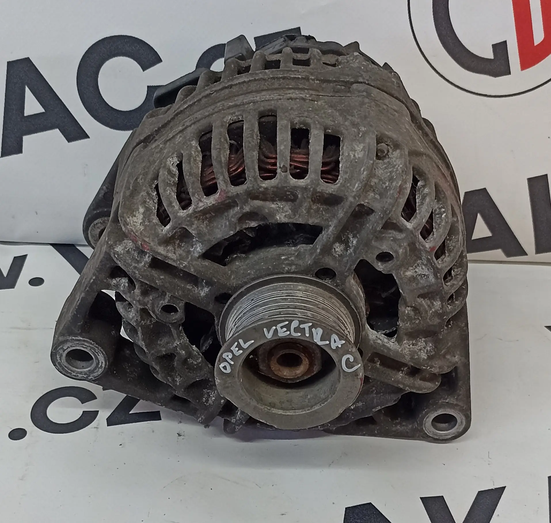 Alternátor 2.2 DTI – Opel Vectra C 2002 - 2009
