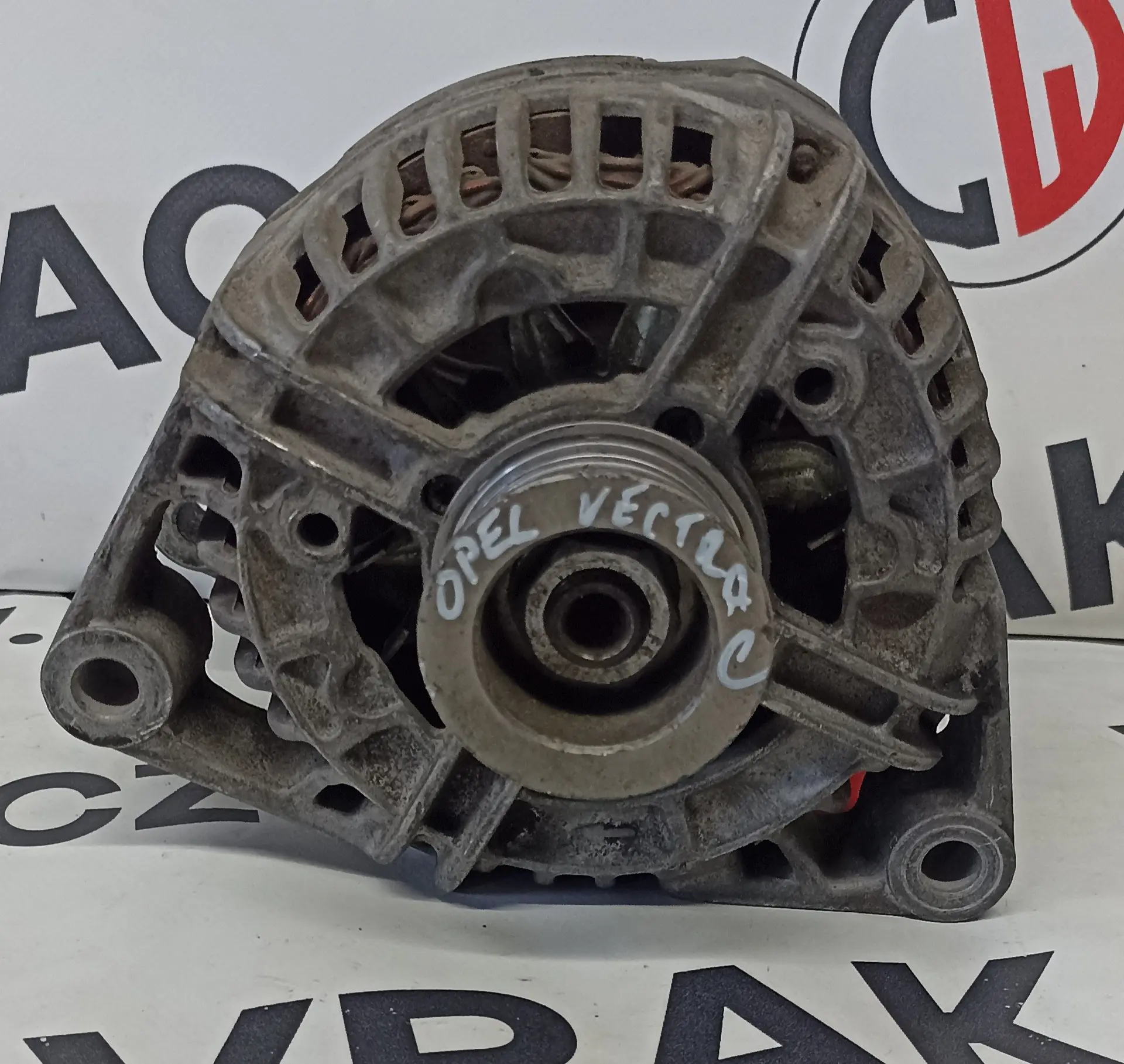 Alternátor 2.2 DTI – Opel Vectra C 2002 - 2009