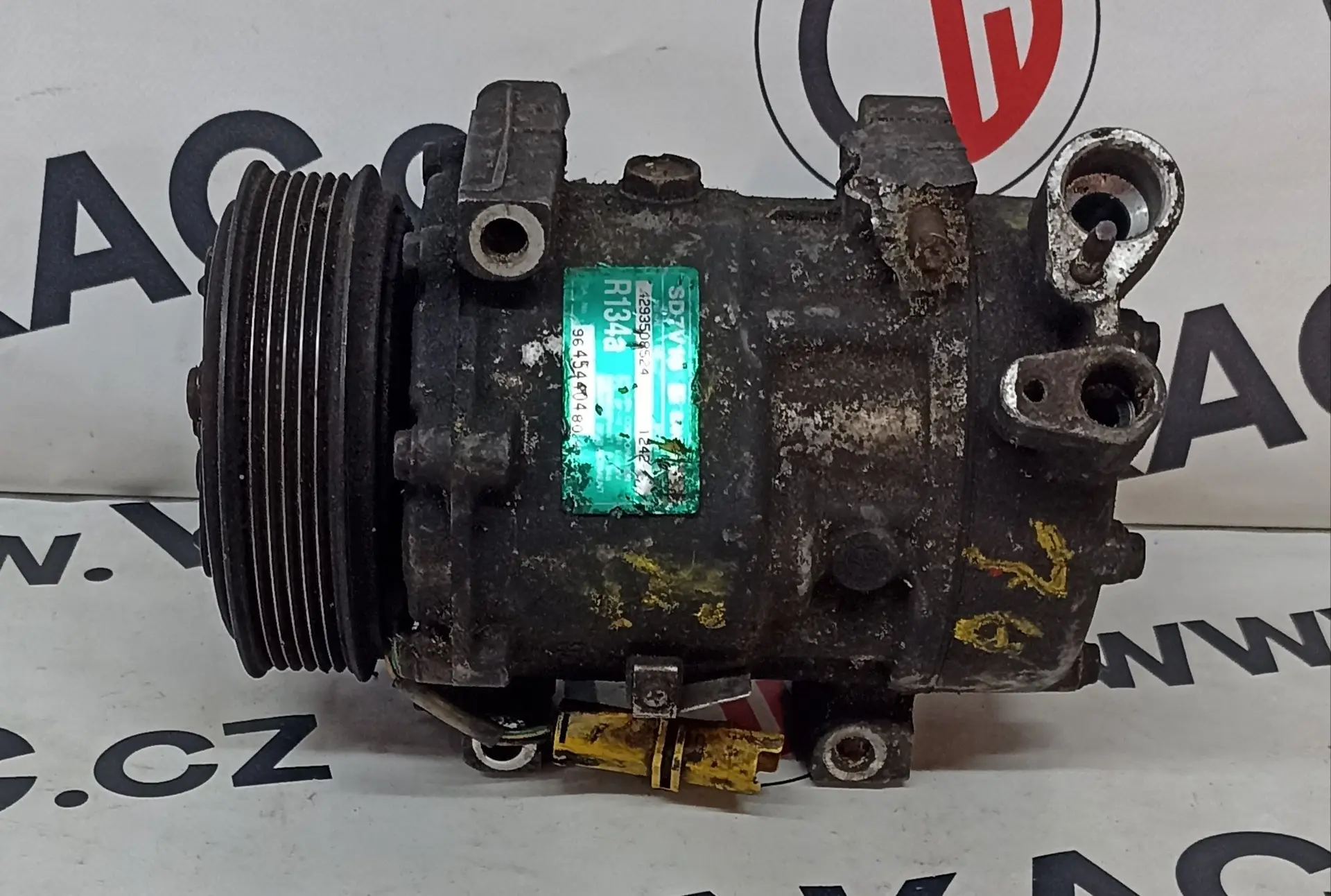 Kompresor klimatizace 1.6 – Škoda Octavia I 1996-2000