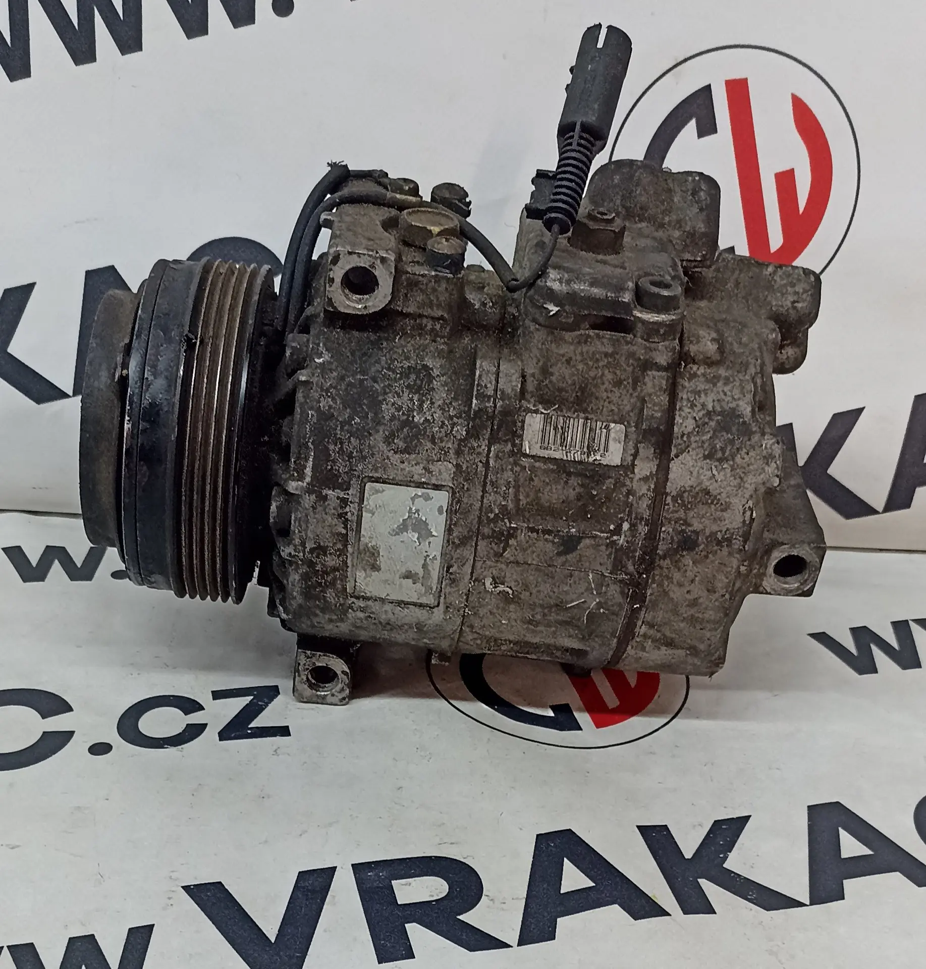 Kompresor klimatizace 2.5i – BMW 5 E39 1995-2003