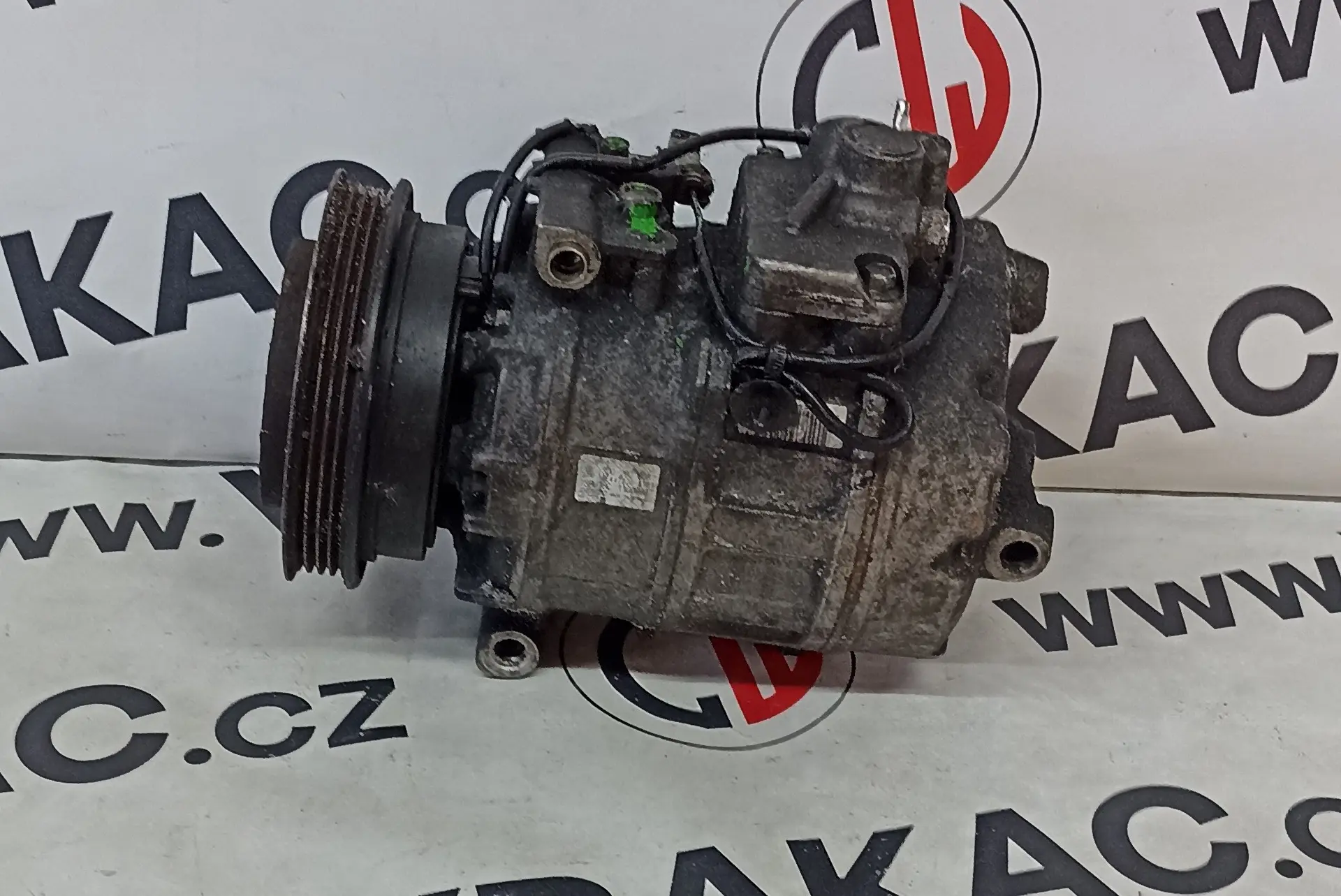 Kompresor klimatizace 1.8 T – Volkswagen Passat B5 1996-2000
