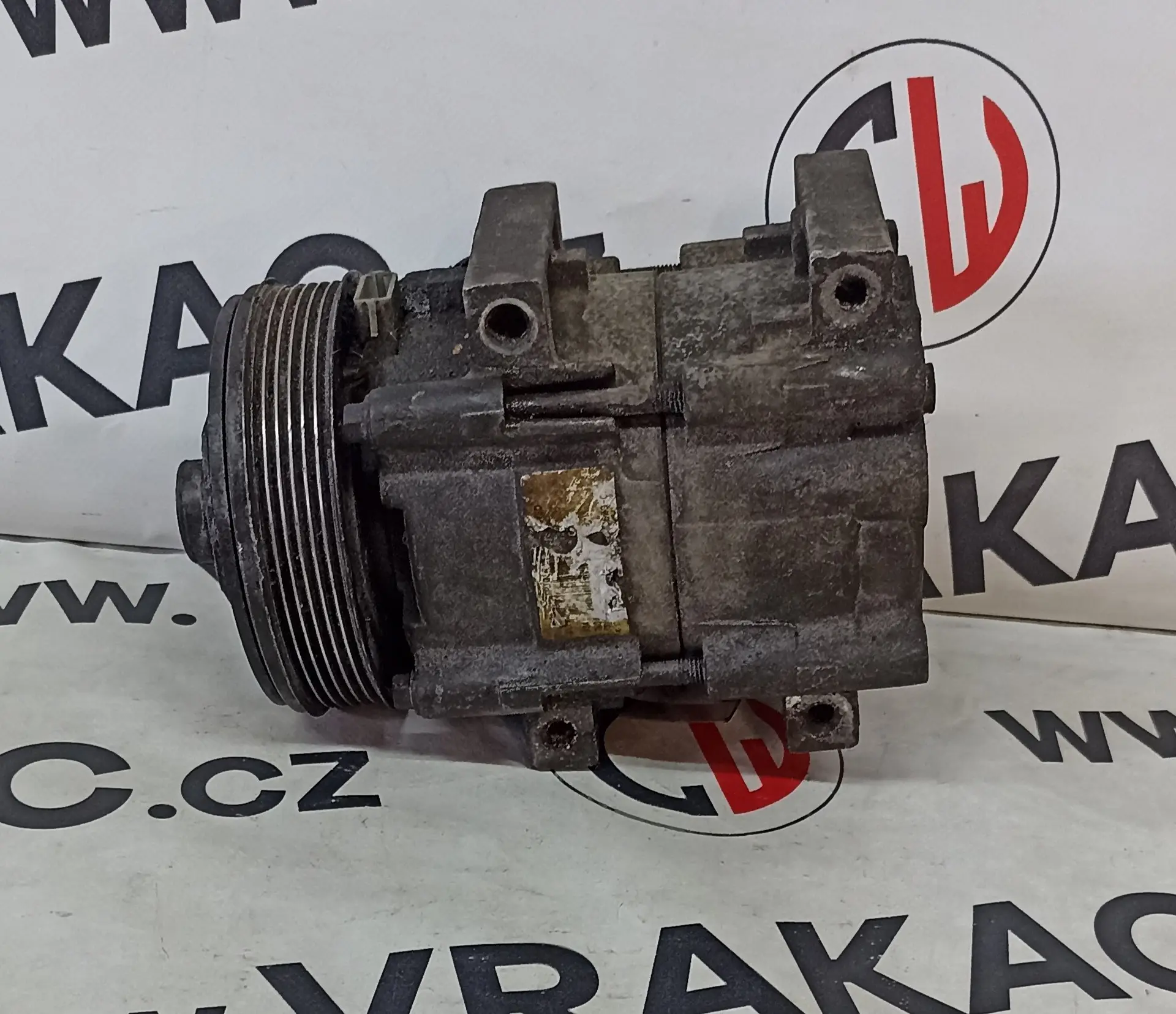 Kompresor klimatizace 1.3i – Ford KA 1996-2008