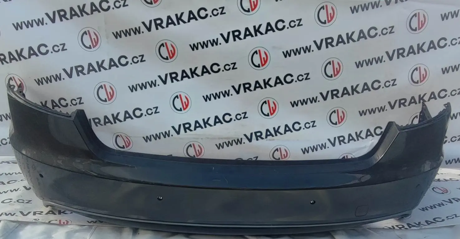 Nárazník zadní (8T8807511F) – Audi A5 2007- současnost