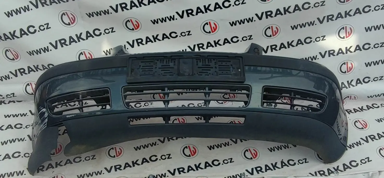 Nárazník přední (1J5807221) – Volkswagen Bora 1998-2005