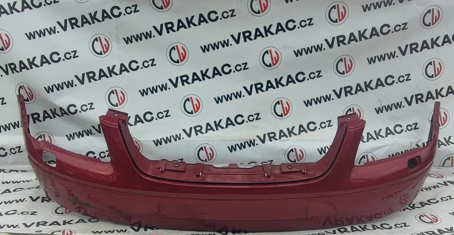 Nárazník přední (1T0807221) – Volkswagen Touran 1T3 2010-2015