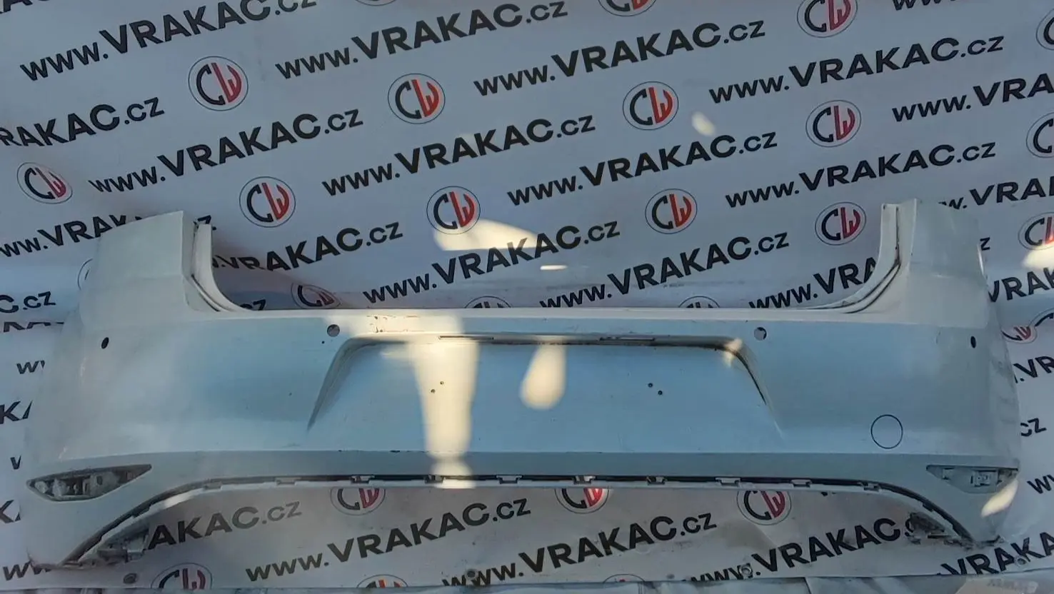 Nárazník zadní (5G6807421) – Volkswagen Golf VII 2012-2019