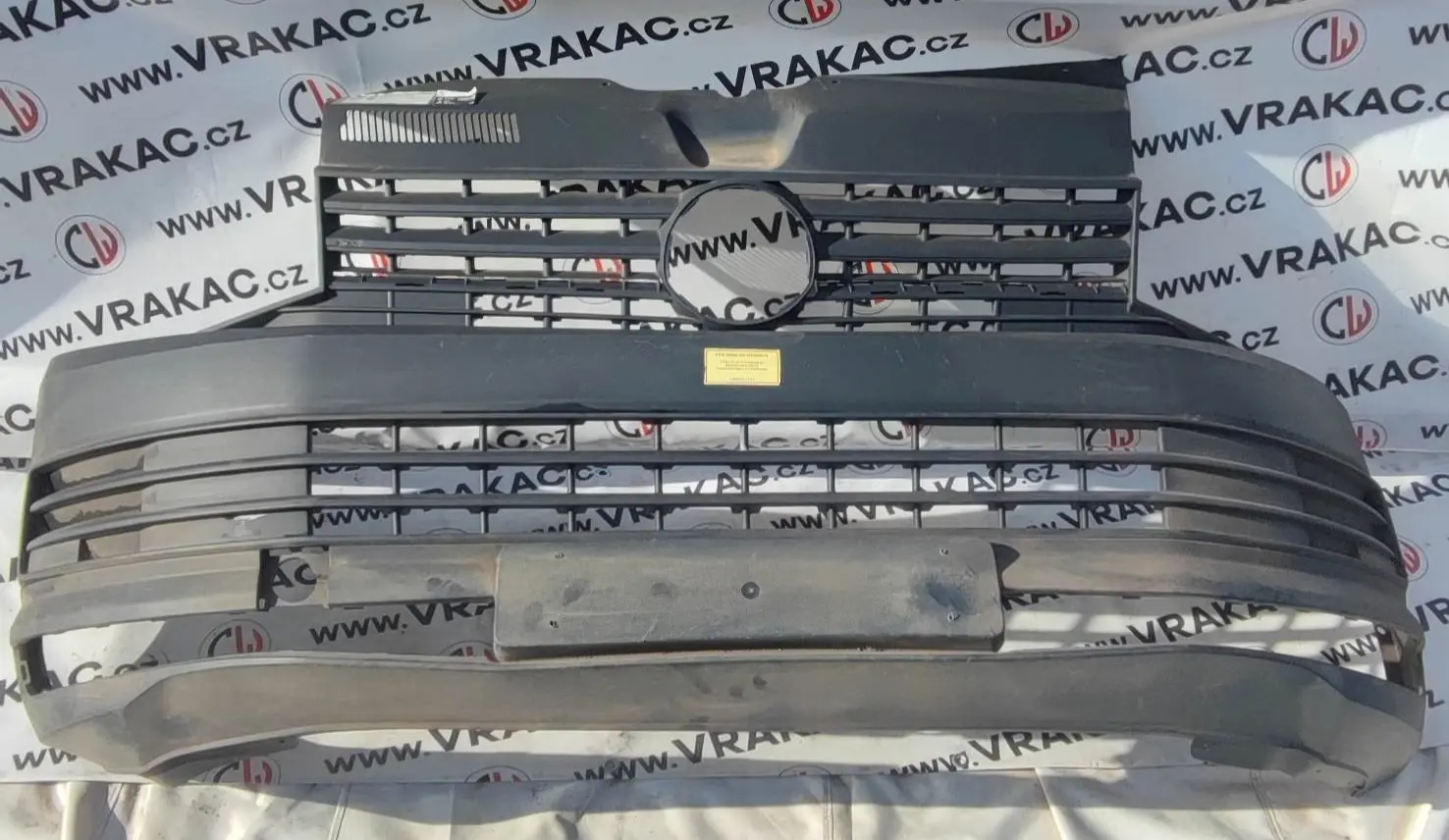 Nárazník přední (7E0807221D) – Volkswagen Transporter T6 2015-2024