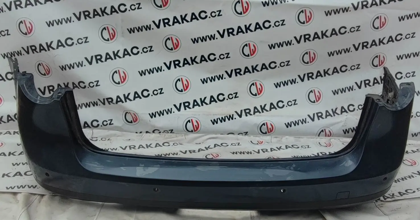 Nárazník zadní (3C9807421) – Volkswagen Passat B6 2005-2010