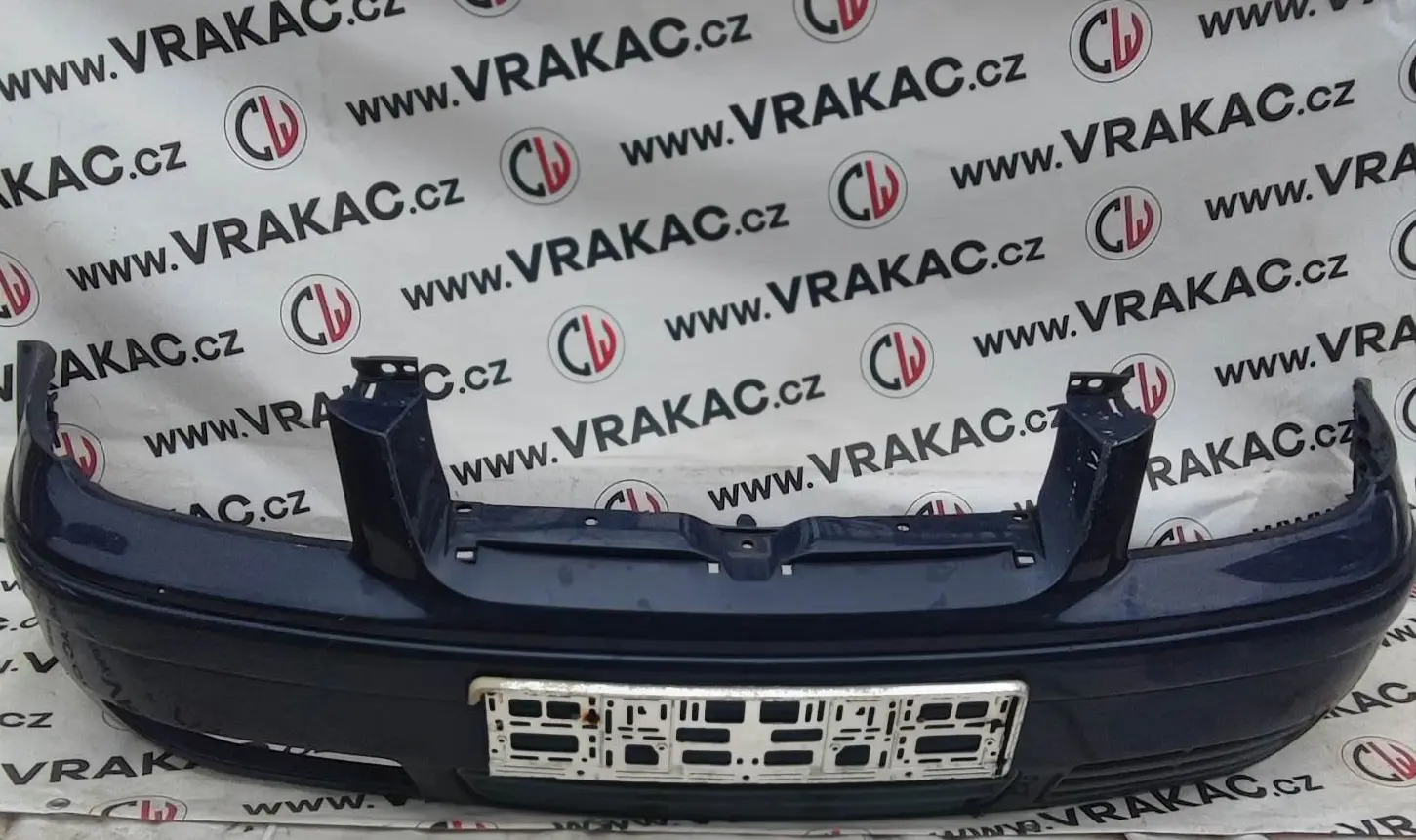Nárazník přední (1J5807231) – Volkswagen Bora 1998-2005