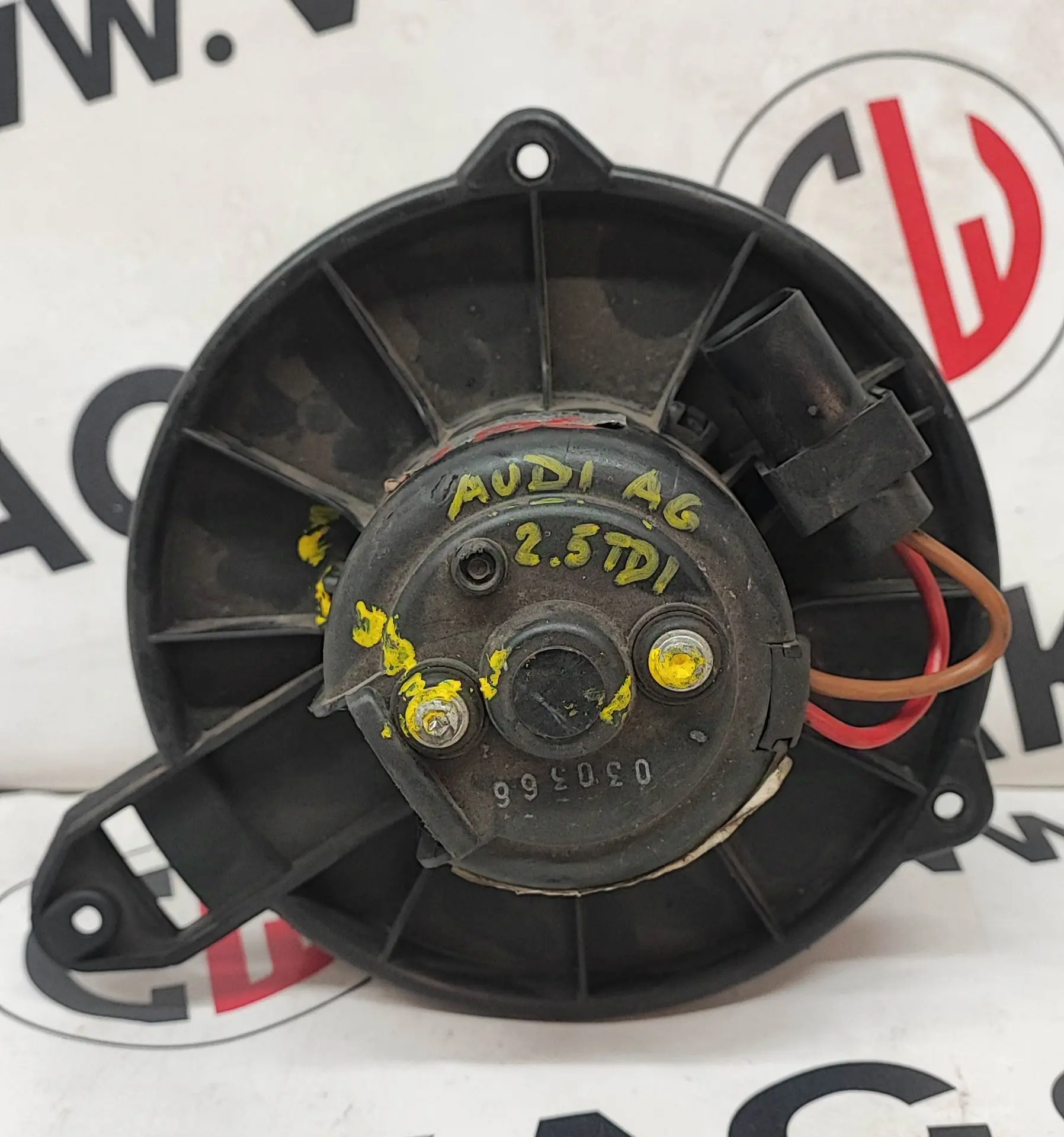 Ventilátor topení 2.5 TDI – Audi A6 1997-2005