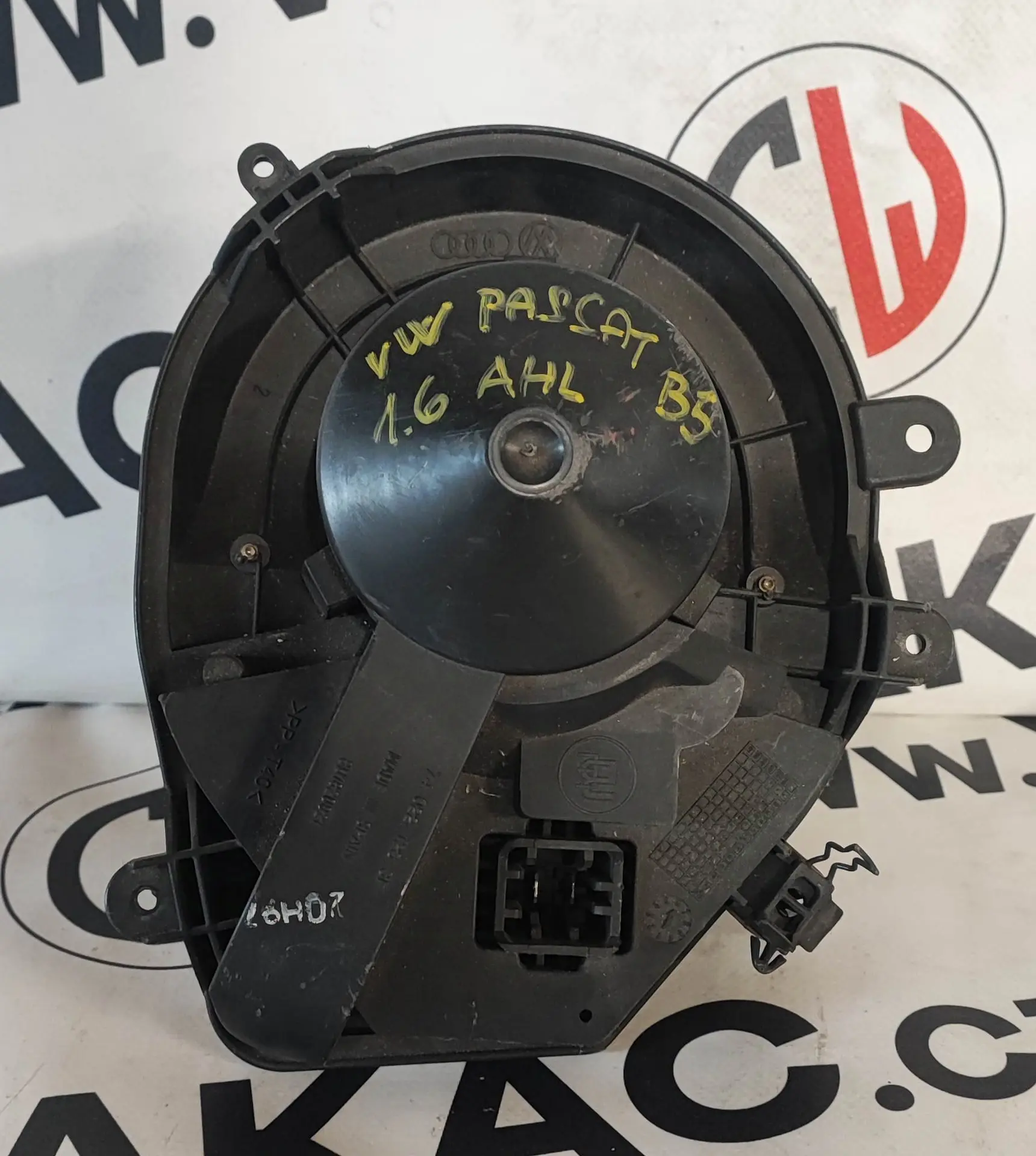 Ventilátor topeni 1.6, AHL – Volkswagen Passat B5 1996-2000