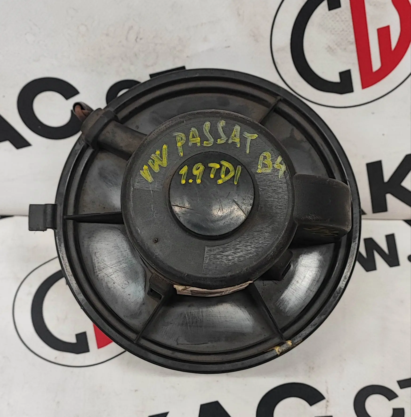 Ventilátor topení 1.9 TDI – Volkswagen Passat B1 1973-1981