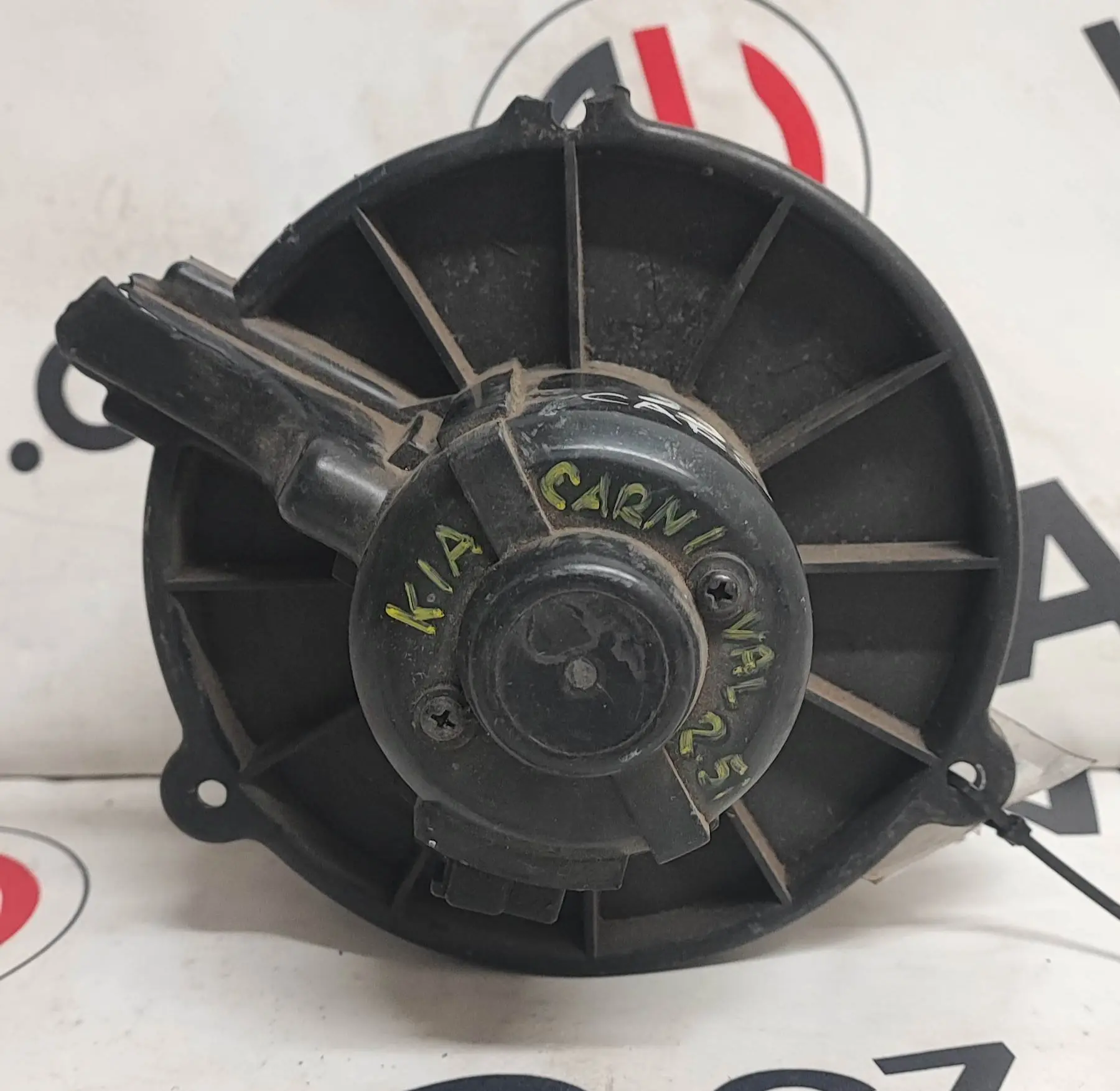 Ventilátor topení 2.5i – Kia Carnival 1998-2006