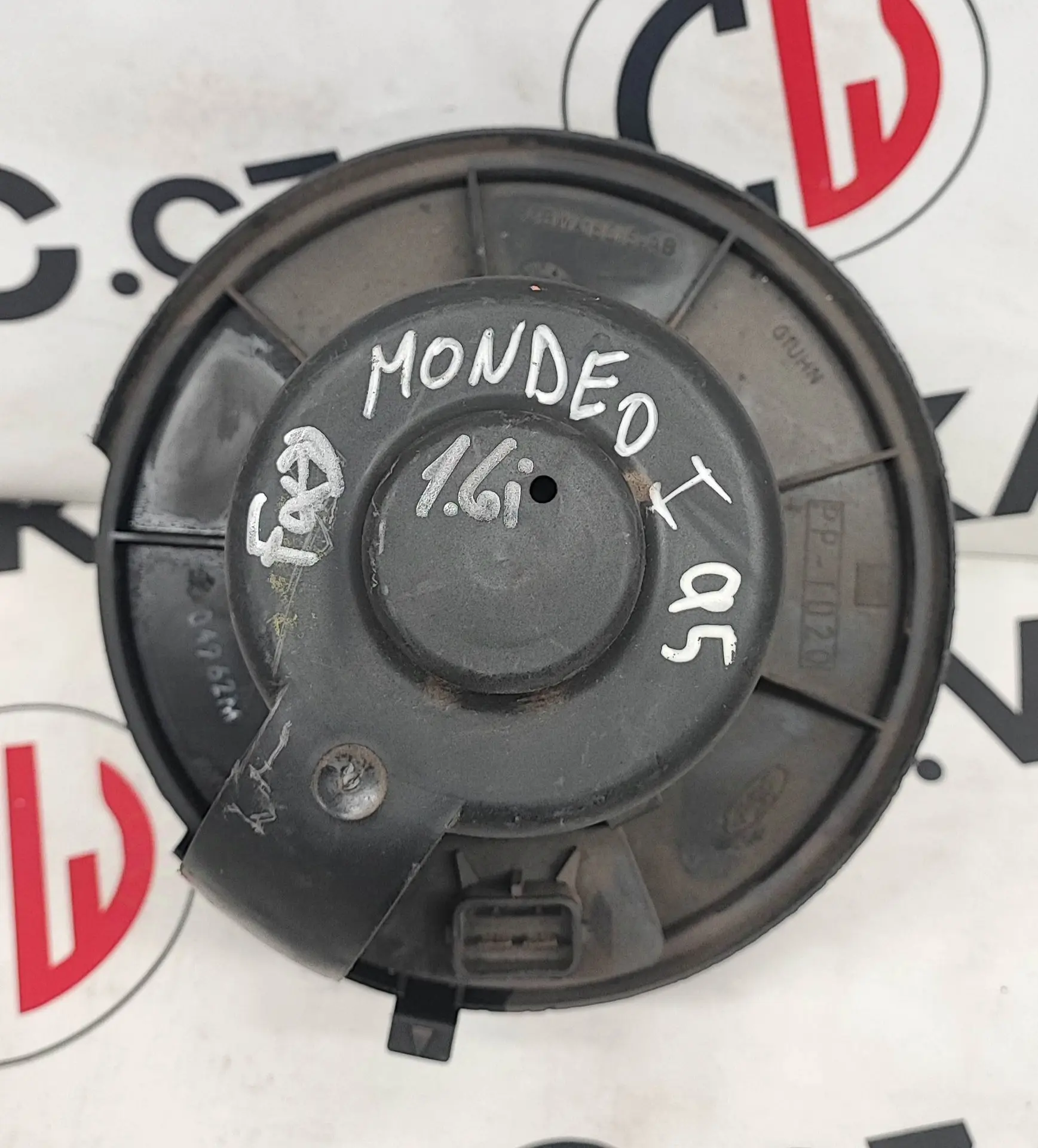 Ventilátor topení 1.6i 16V – Ford Mondeo 1993-1996