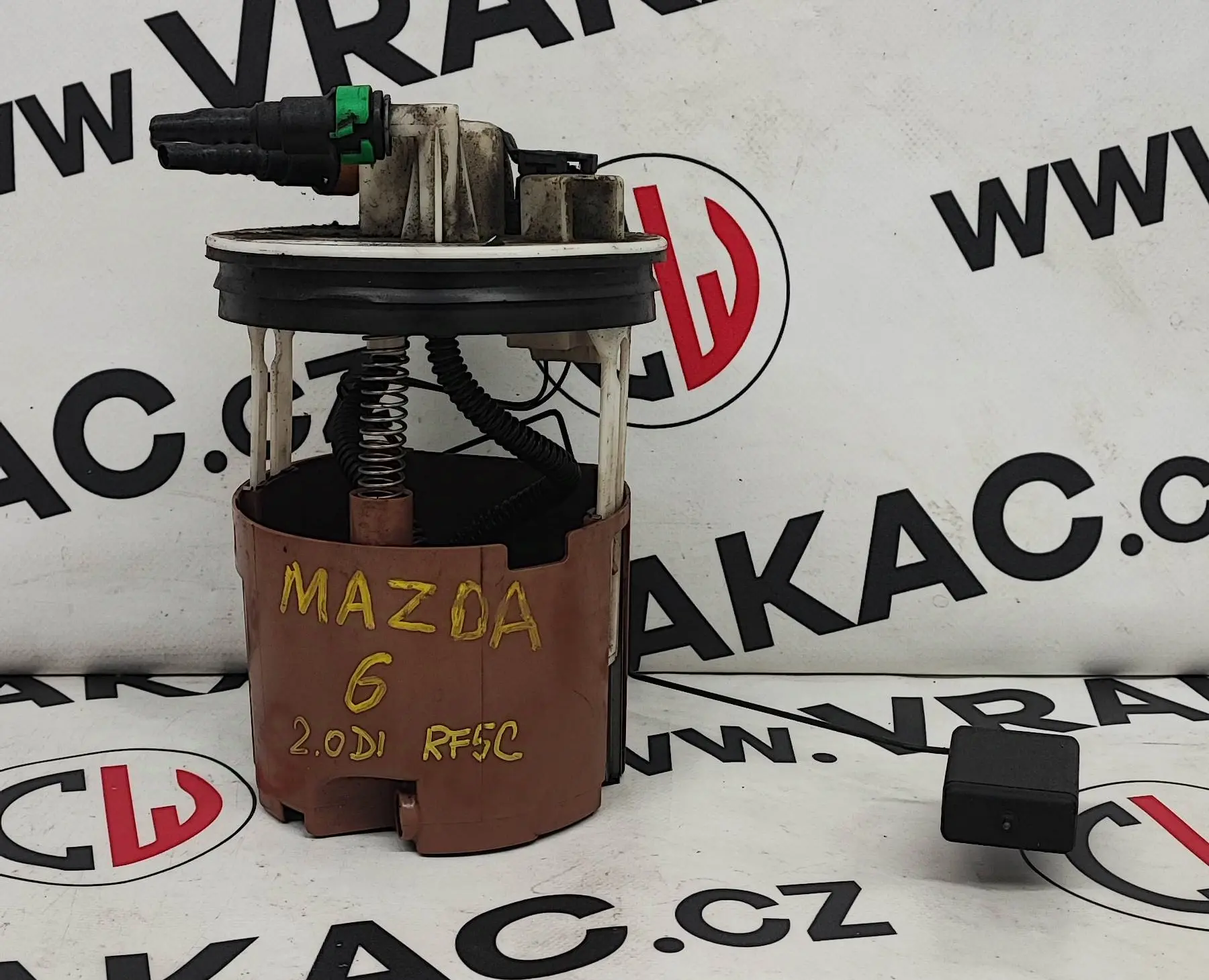 Palivové čerpadlo 2.0 DI, RF5C – Mazda 6 2002-2007