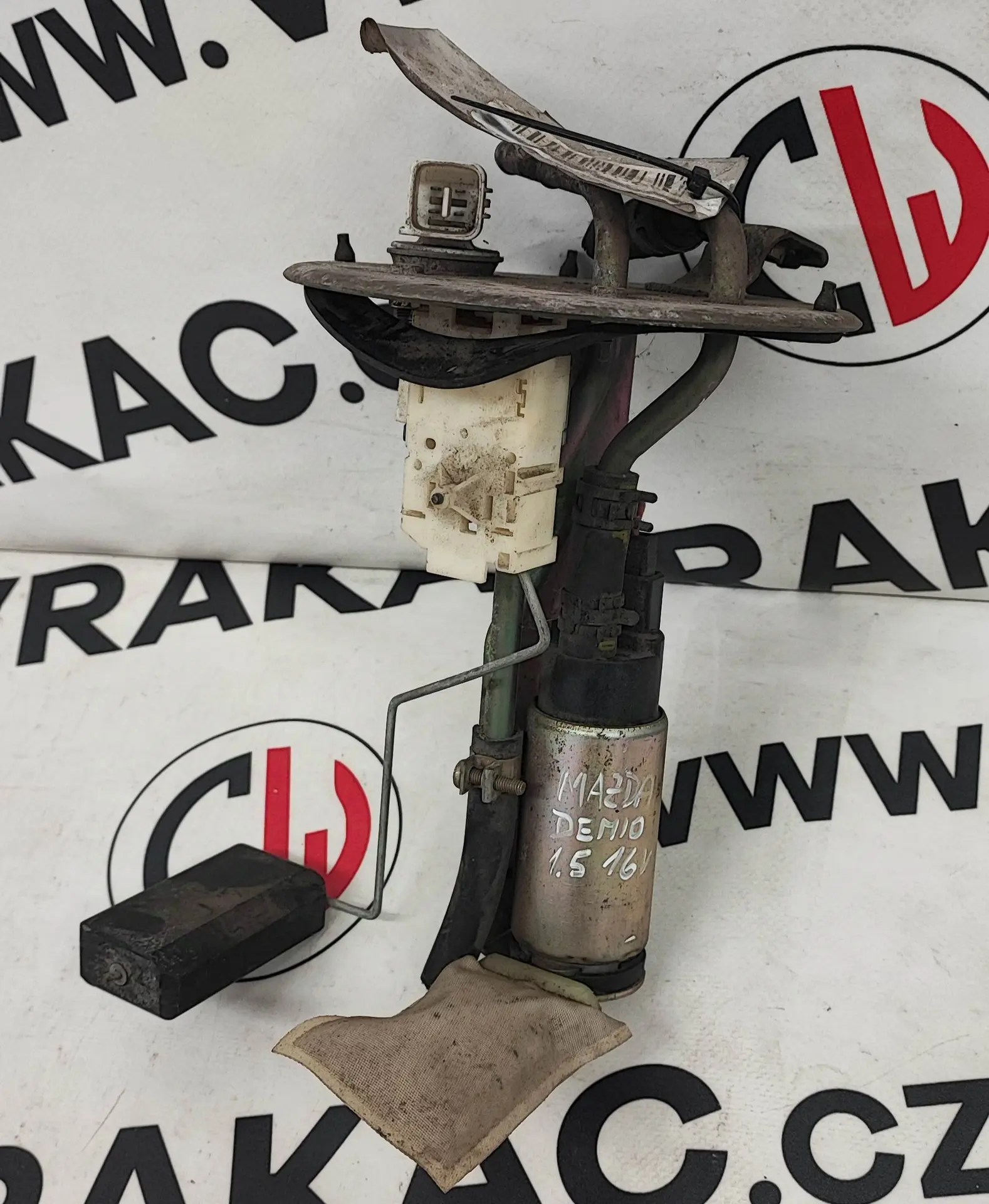 Palivové čerpadlo 1.5 16V – Mazda Demio (DW) 1996-2003