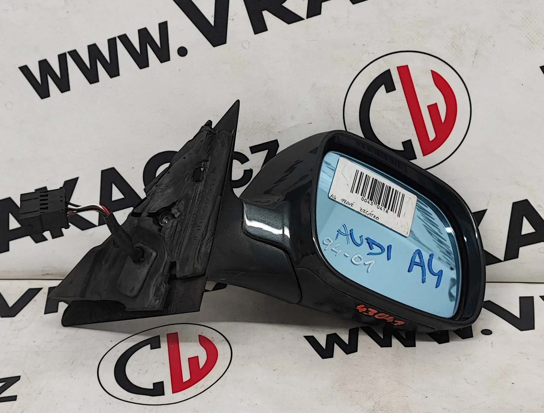 Zpětné zrcátko pravé – Audi A4 1994-2001