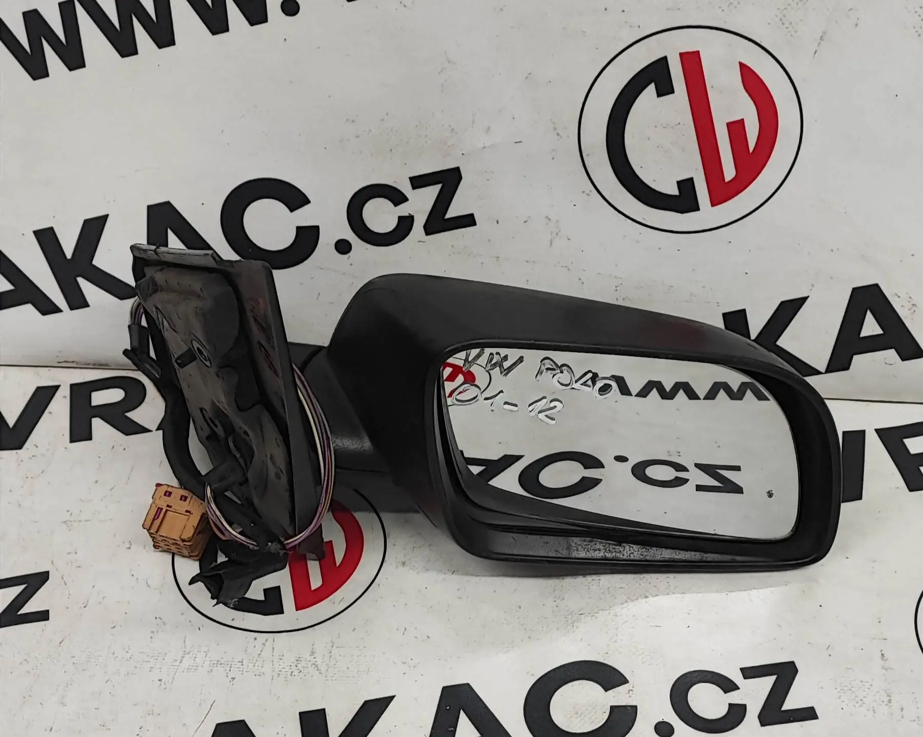 Zpětné zrcátko pravé – Volkswagen Polo 2001-2012