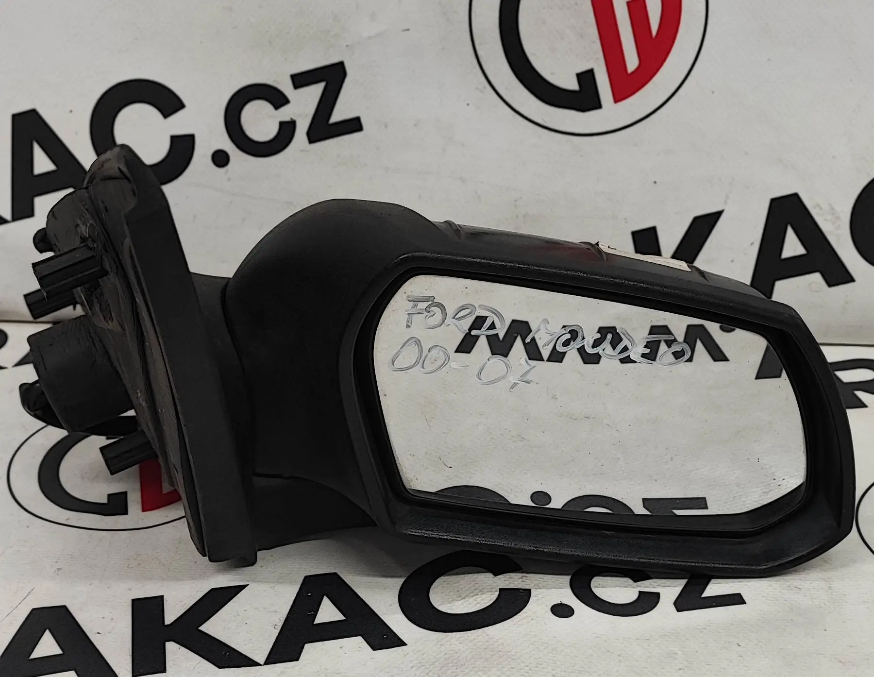 Zpětné zrcátko pravé – Ford Mondeo 2000-2007