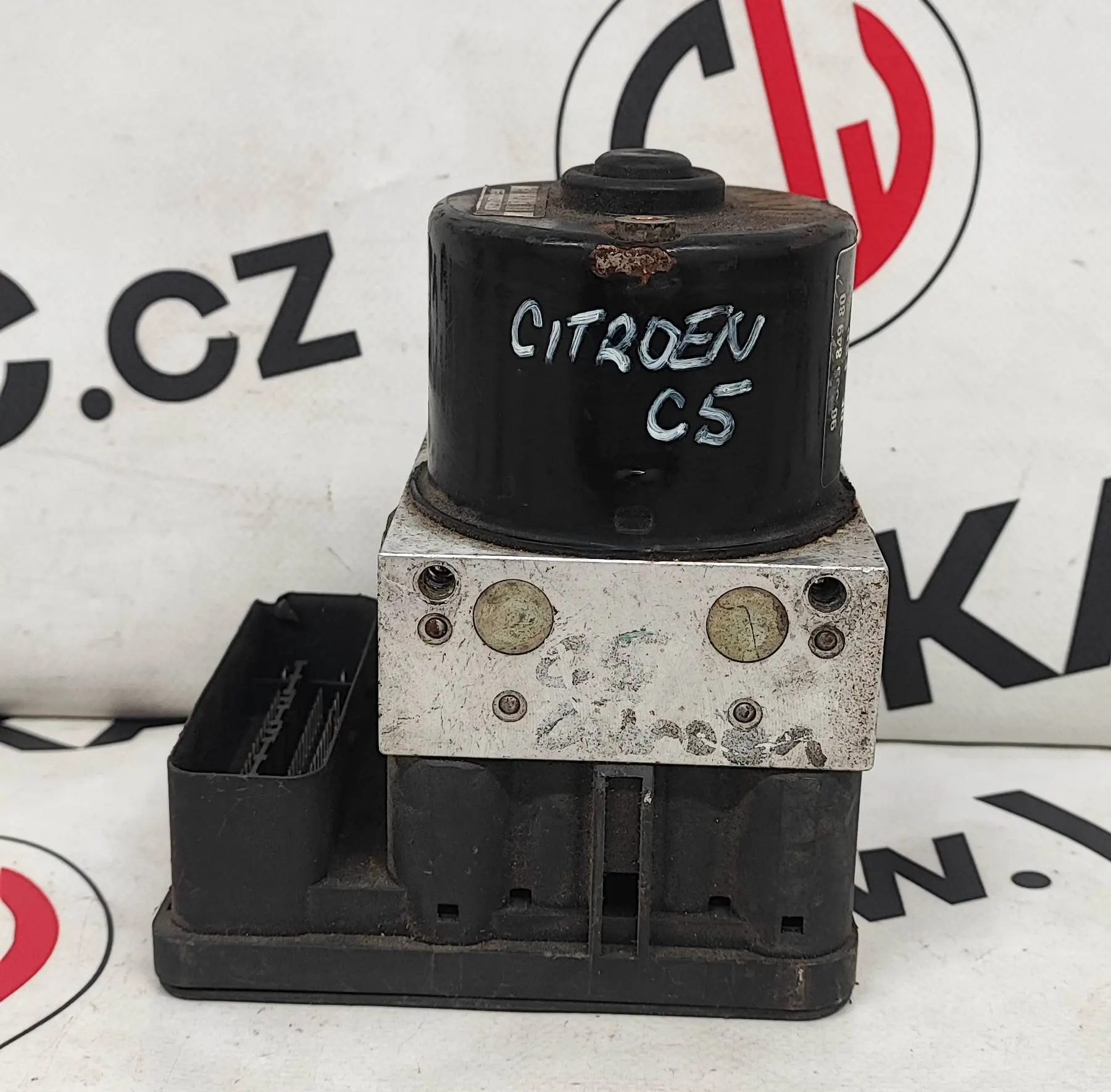 Řídící jednotka ABS (9635584980) – Citroen C5 2001-2004