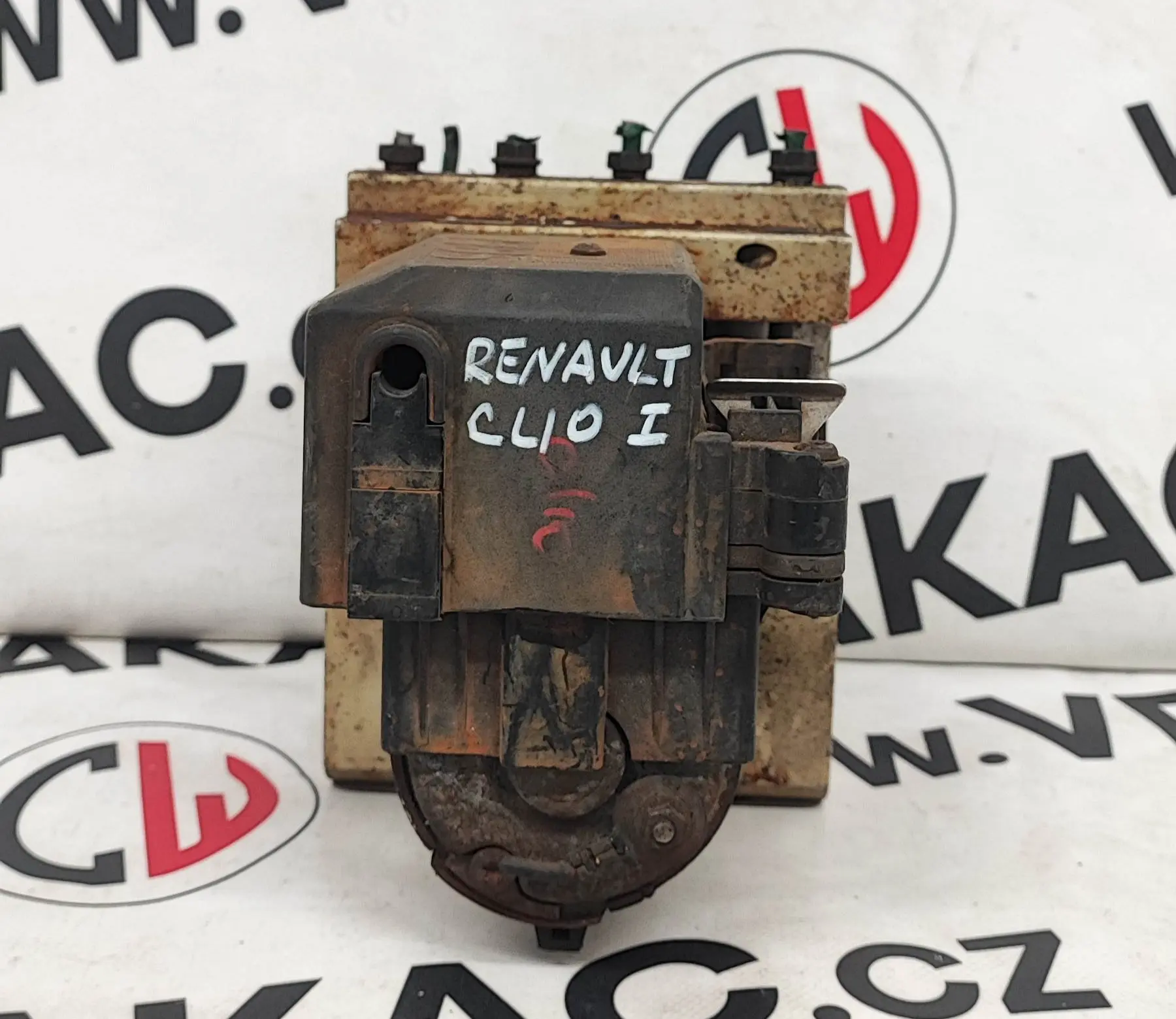 Řídící jednotka ABS (0265208047) – Renault Clio 1990-1998