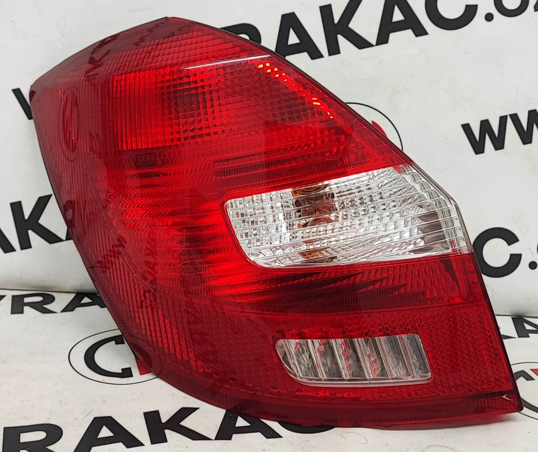 Světlomet zadní levý – Škoda Fabia II 2006-2010