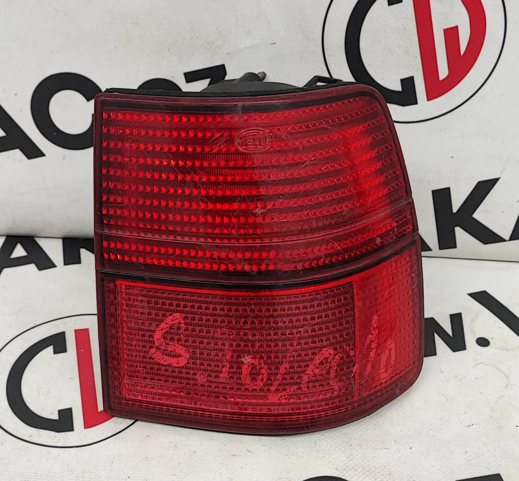 Světlomet zadní pravý (1L0945096A) – Seat Toledo I 1991 - 1999