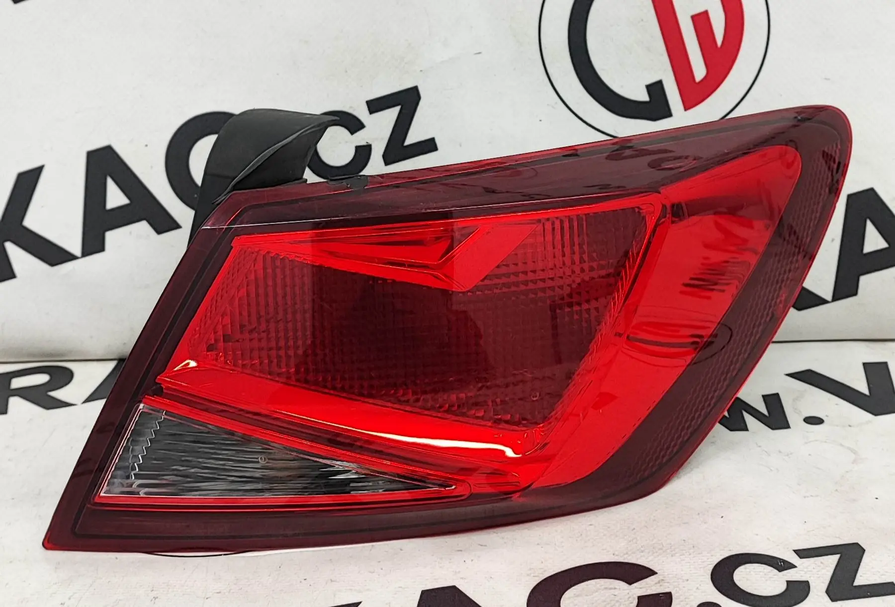 Světlomet zadní pravý (5F0945096B) – Seat Leon III 2012 - 2021