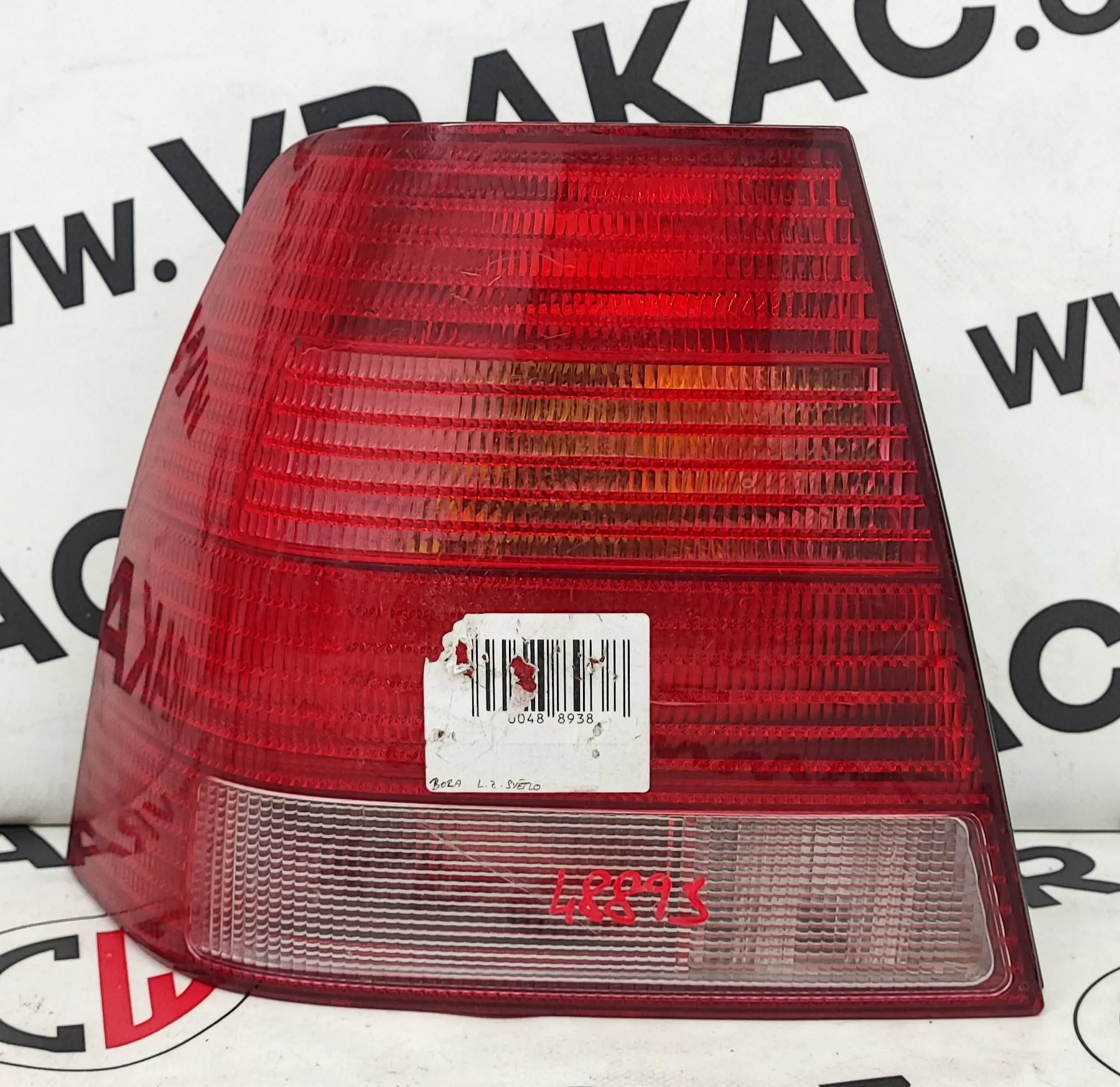 Světlomet zadní levý (1J0945111AC) – Volkswagen Bora 1998-2005