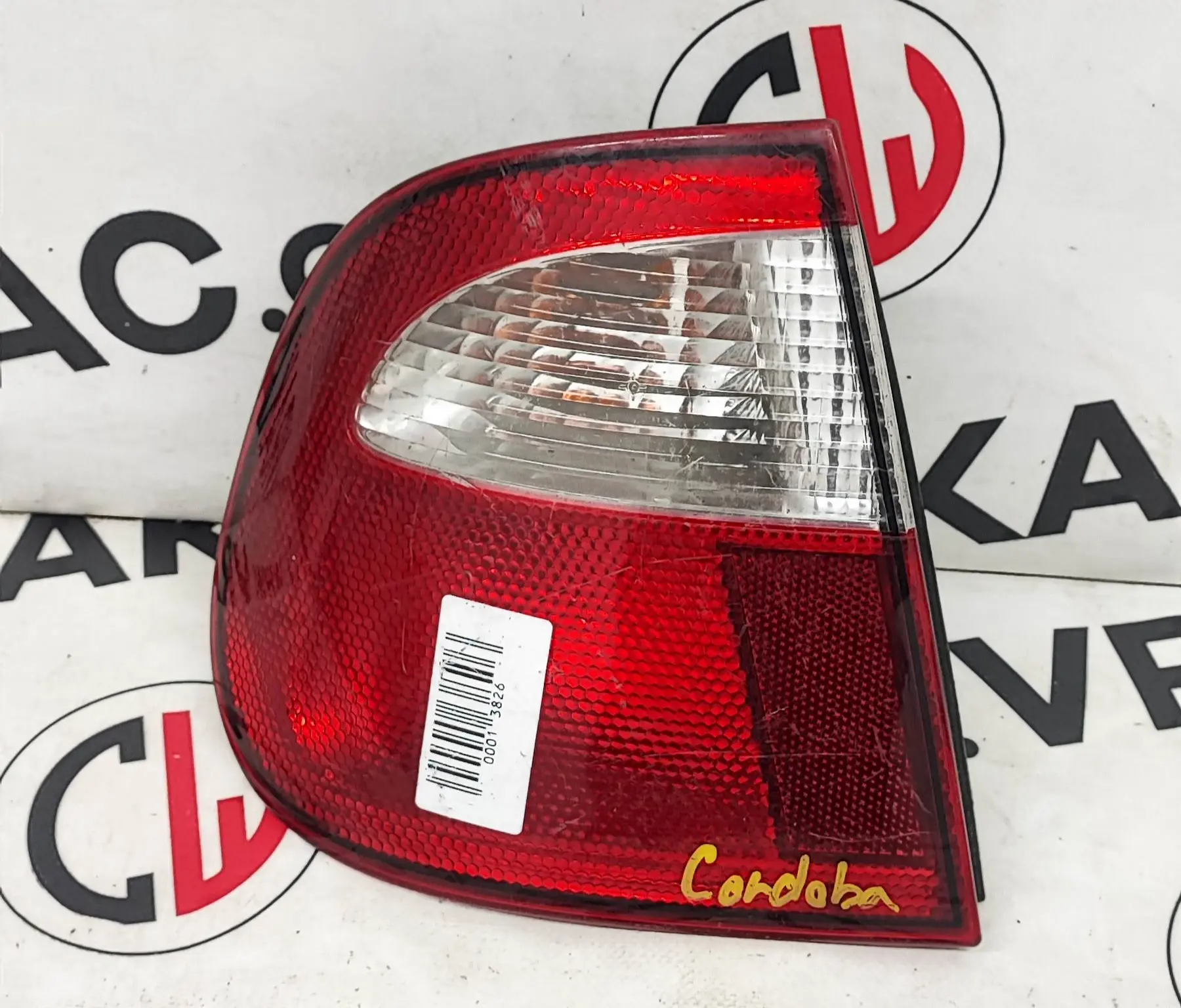 Světlomet zadní levý (6K5945095G) – Seat Cordoba 1999 - 2002