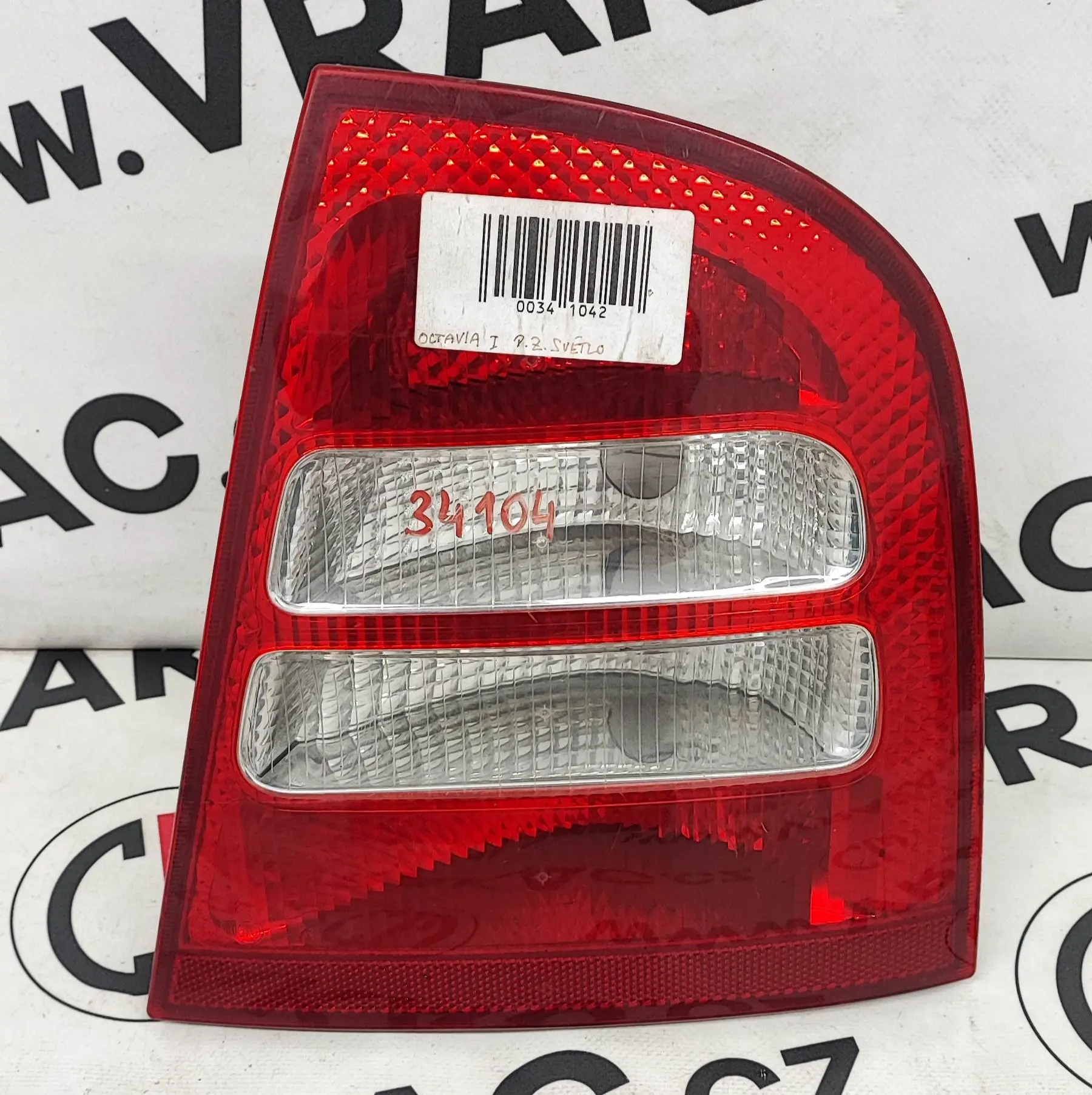 Světlomet zadní pravý (1U6945096) – Škoda Octavia I 2000-2010