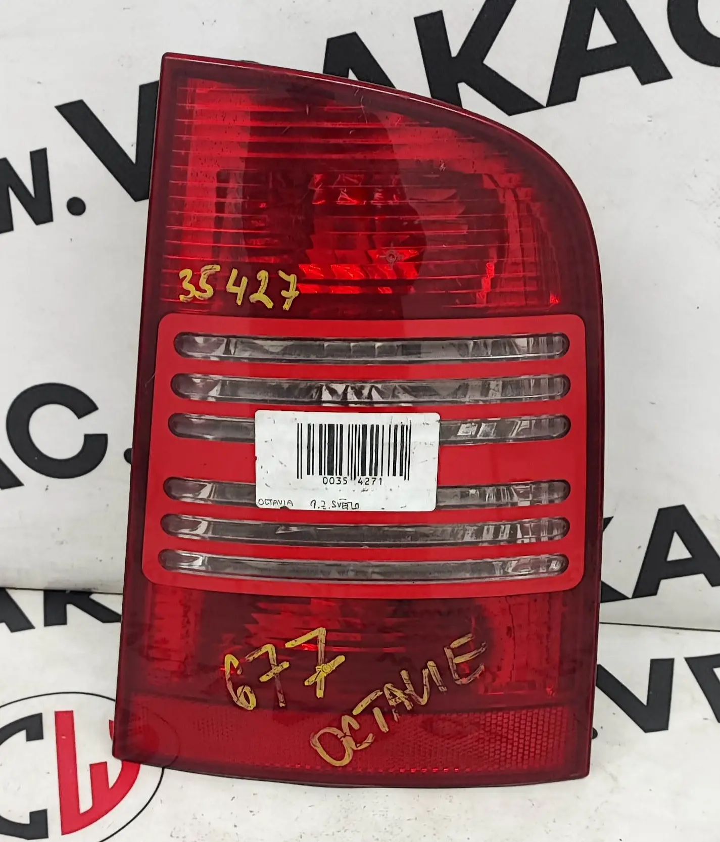 Světlomet zadní pravý (1U9945096C) – Škoda Octavia I 1996-2000