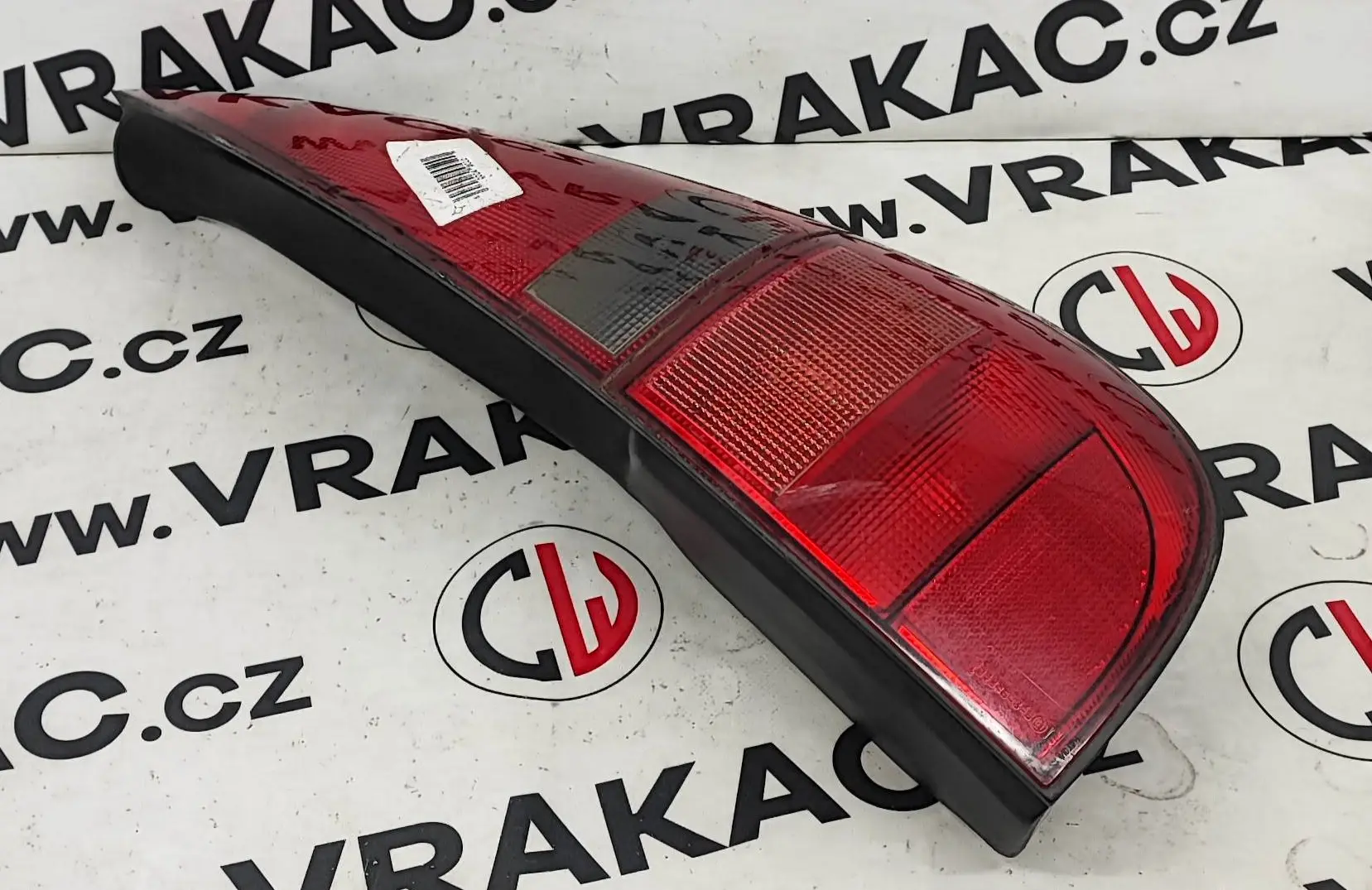 Světlomet zadní pravý – Renault Laguna 1993-2001