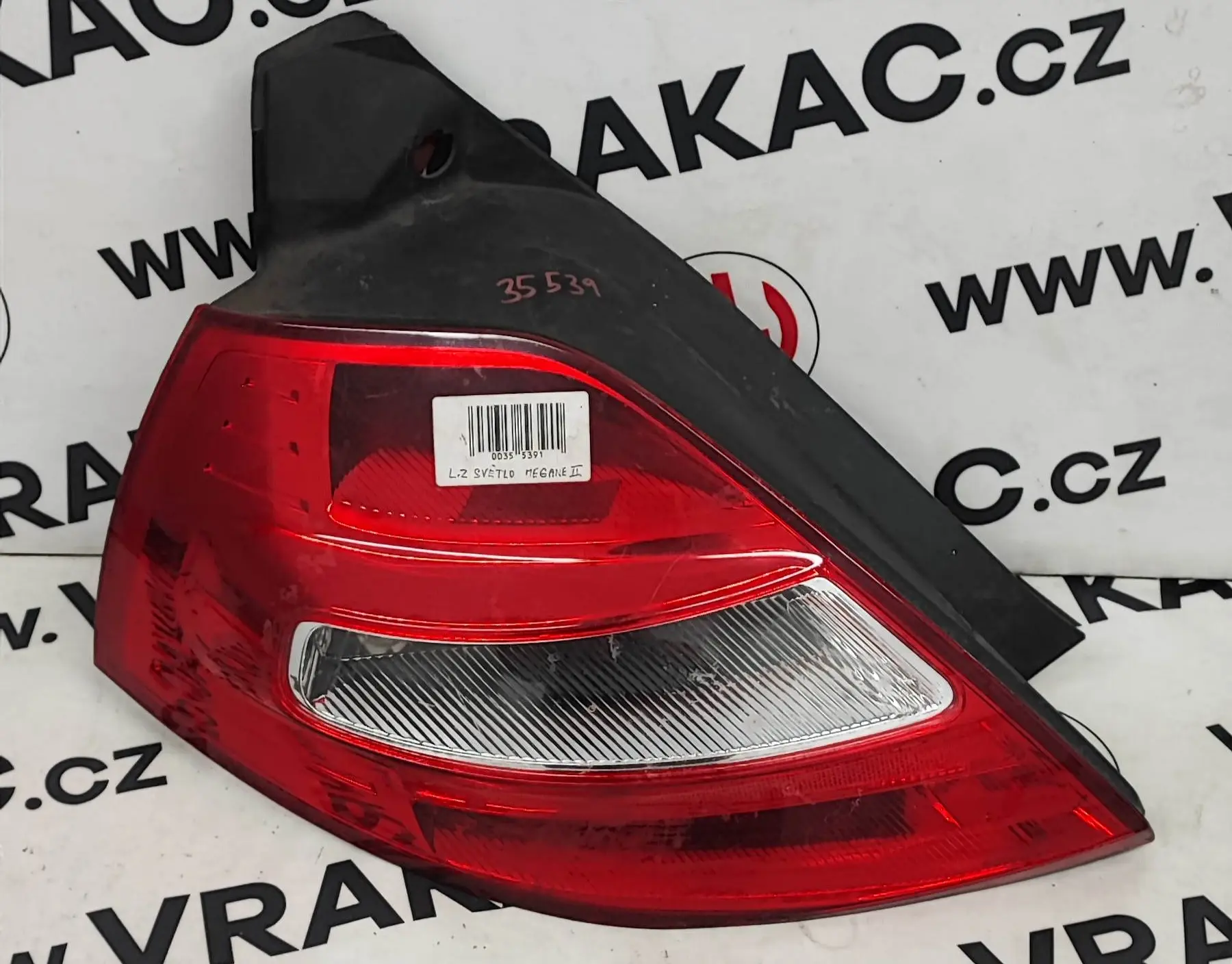 Světlomet zadní levý (8200413214) – Renault Megane II 2002-2008