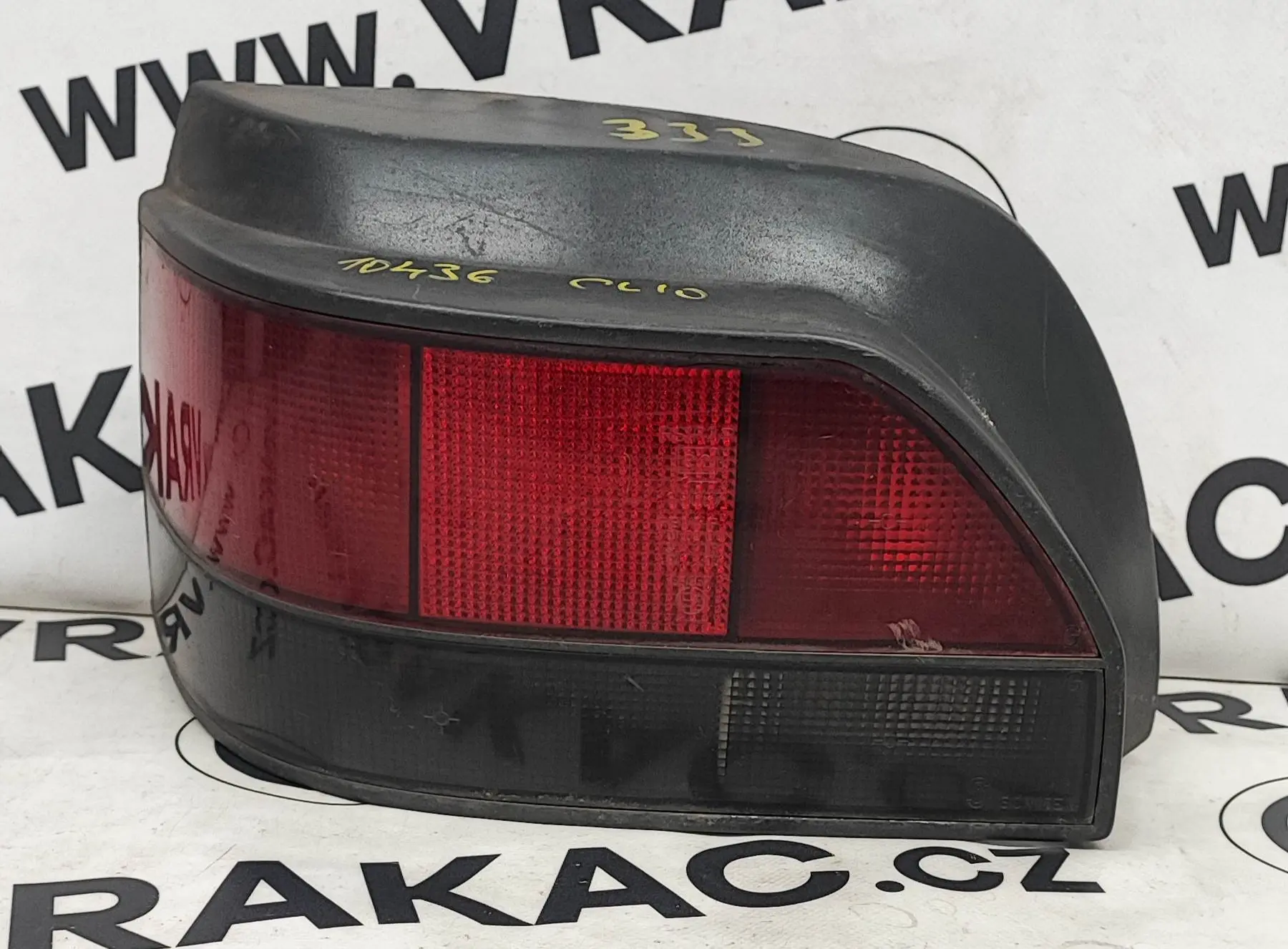 Světlomet zadní levý (7700796117) – Renault Clio 1990-1998
