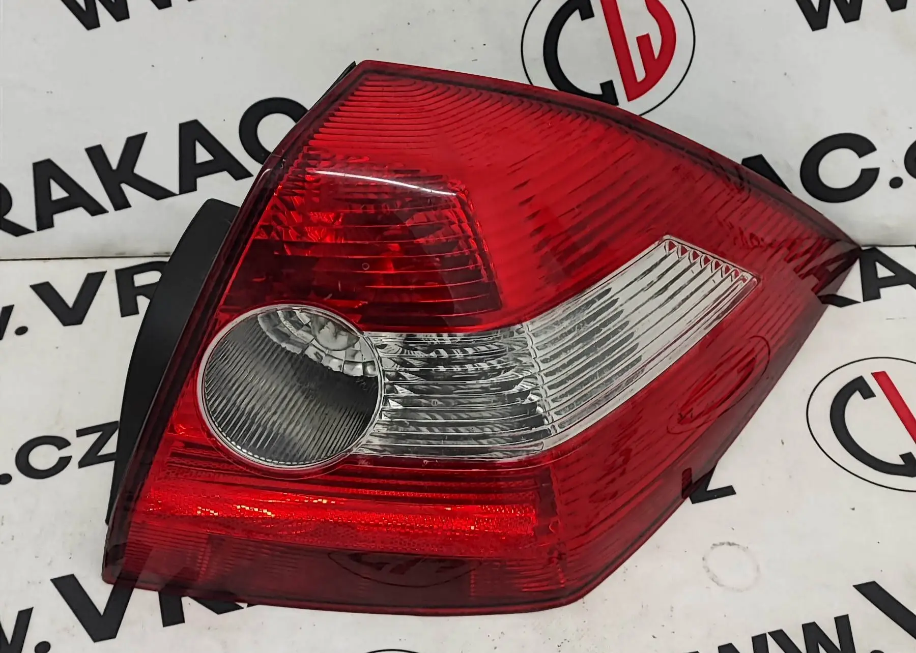Světlomet zadní pravý – Renault Megane II 2002-2008