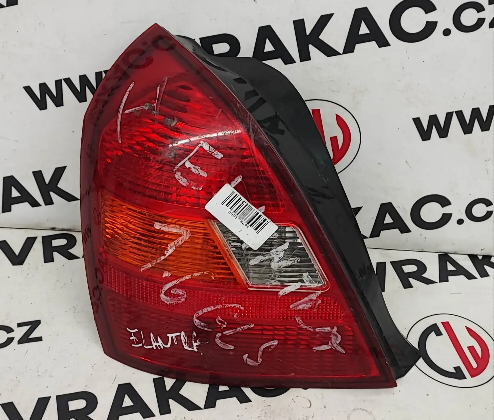 Světlomet zadní levý – Hyundai Elantra (XD) 2000 - 2006