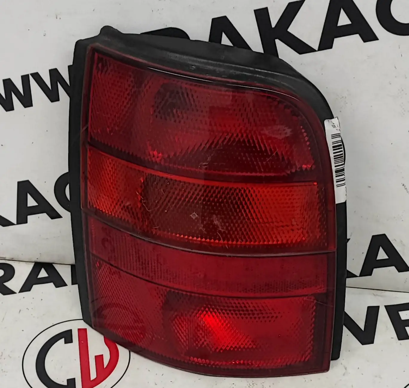 Světlomet zadní levý – Nissan Micra 1992-2003