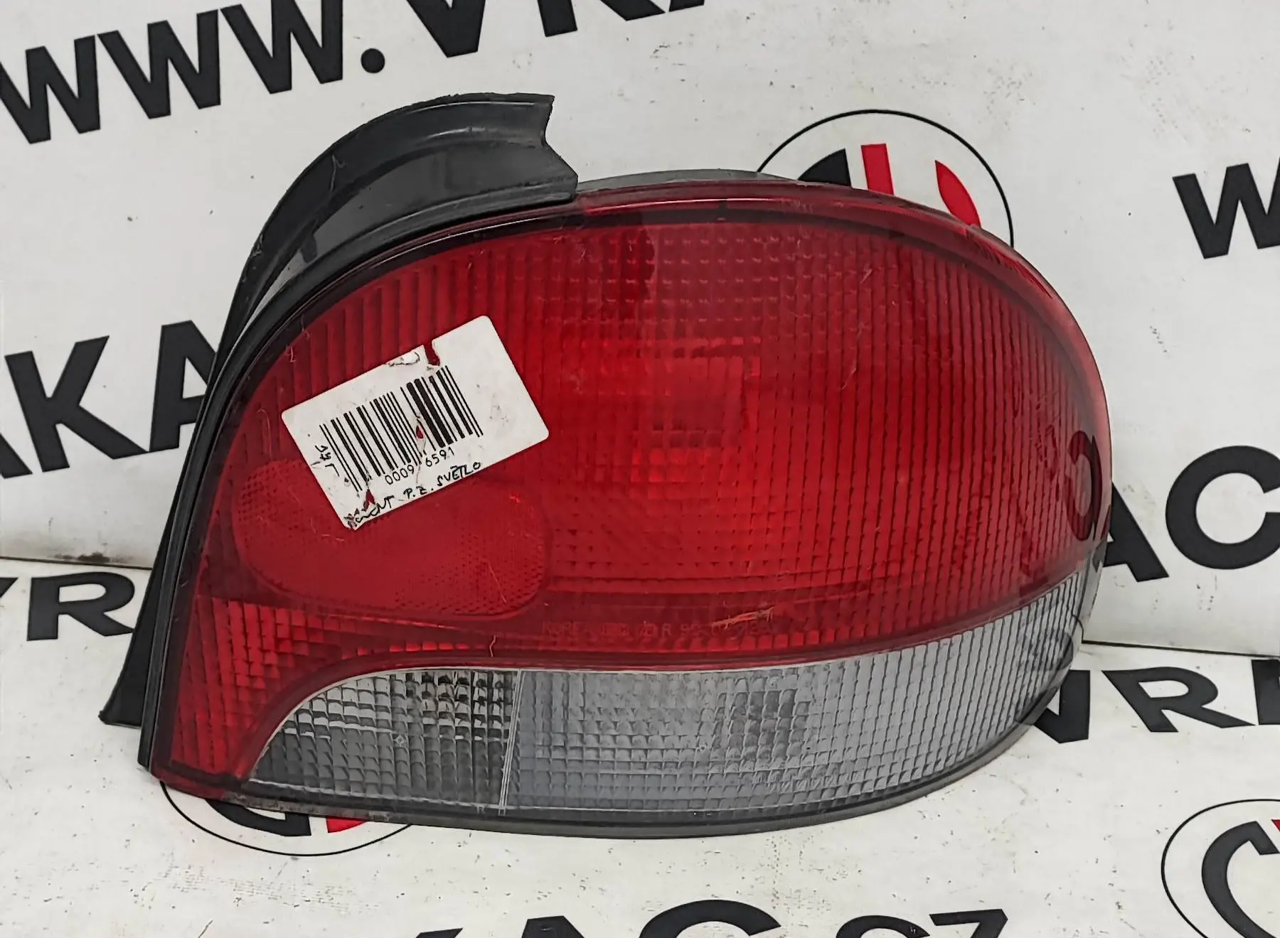 Světlomet zadní pravý – Hyundai Accent I 1994-2000