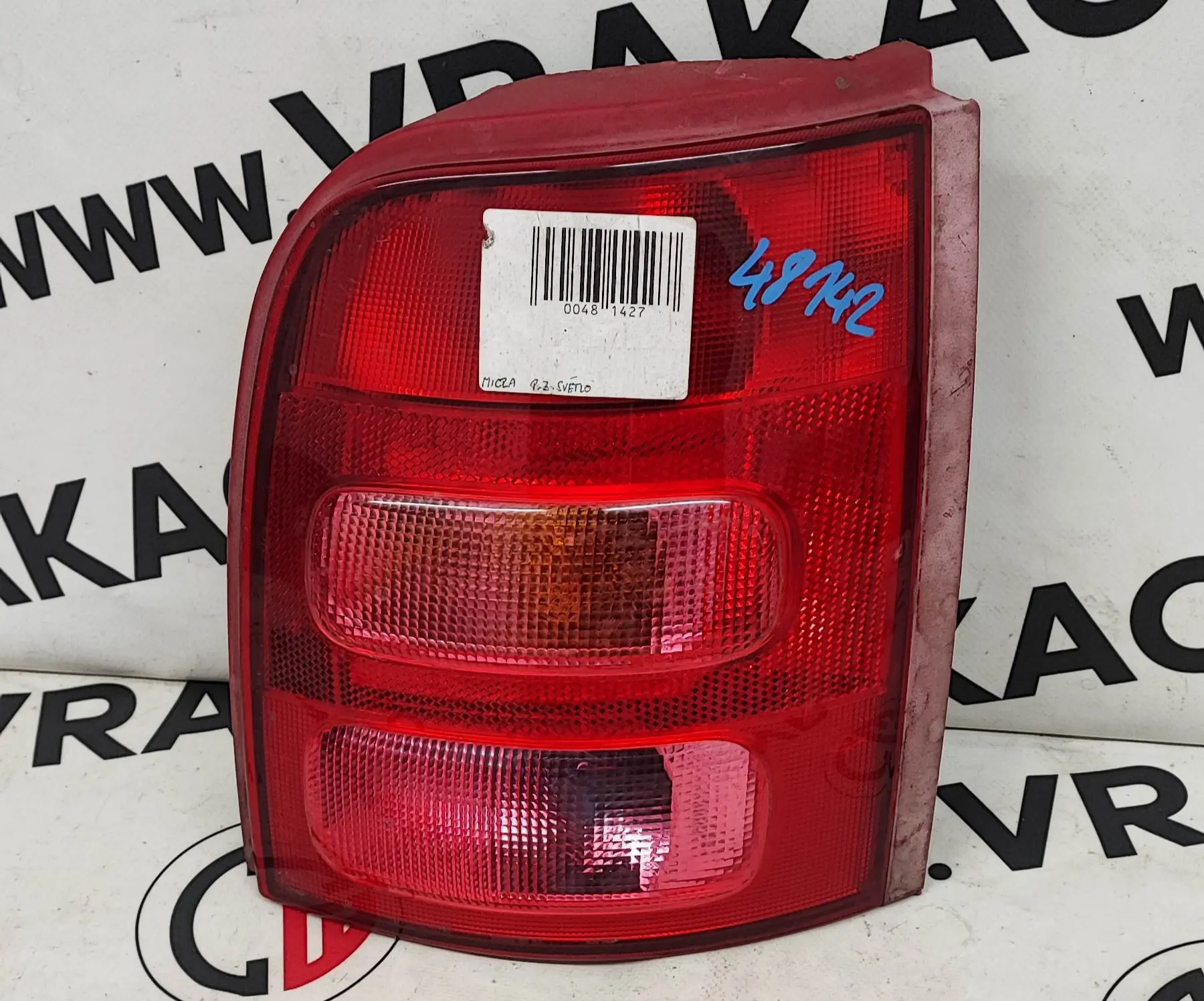 Světlomet zadní pravý – Nissan Micra 1992-2003
