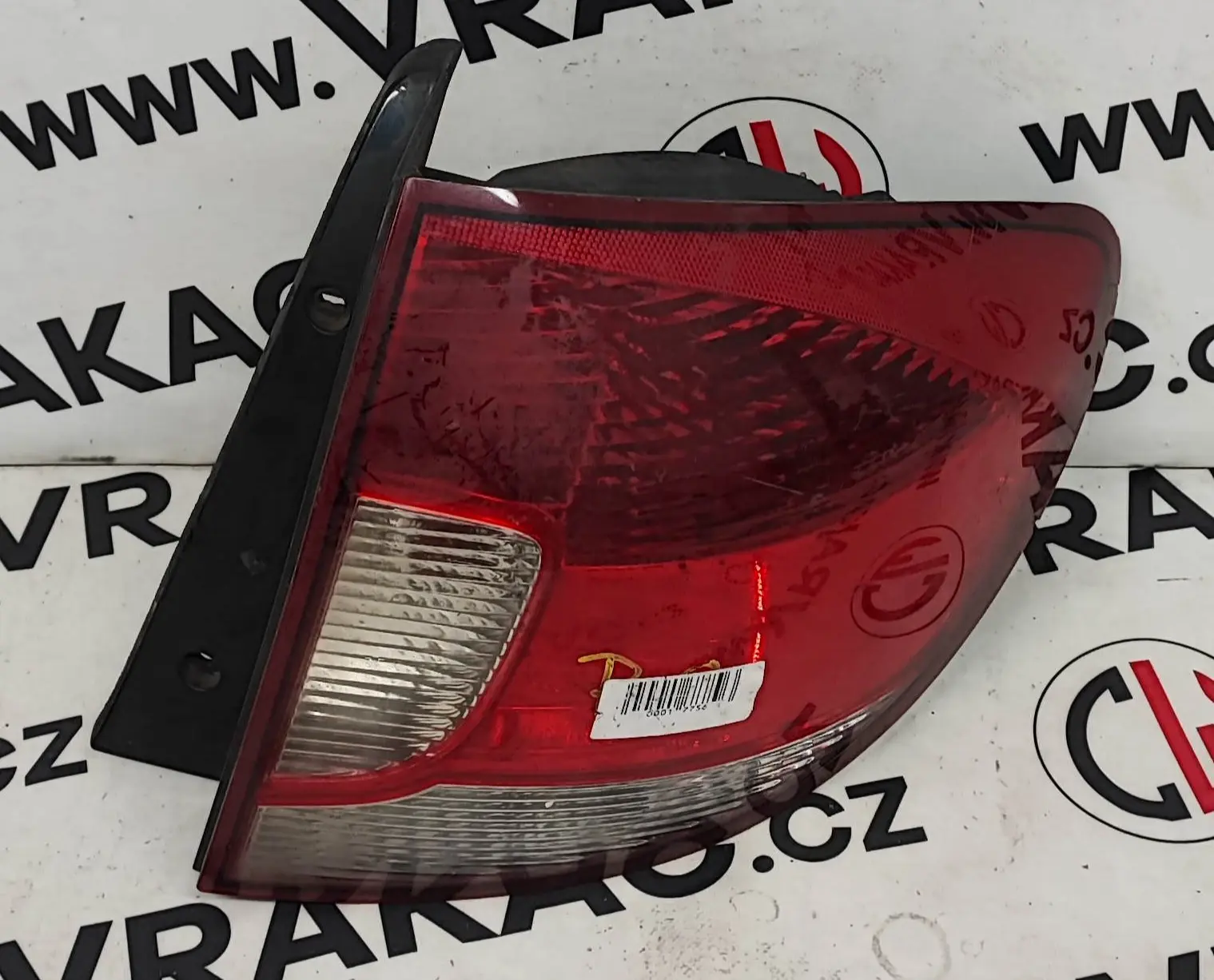 Světlomet zadní pravý – Kia RIO I 2000-2005