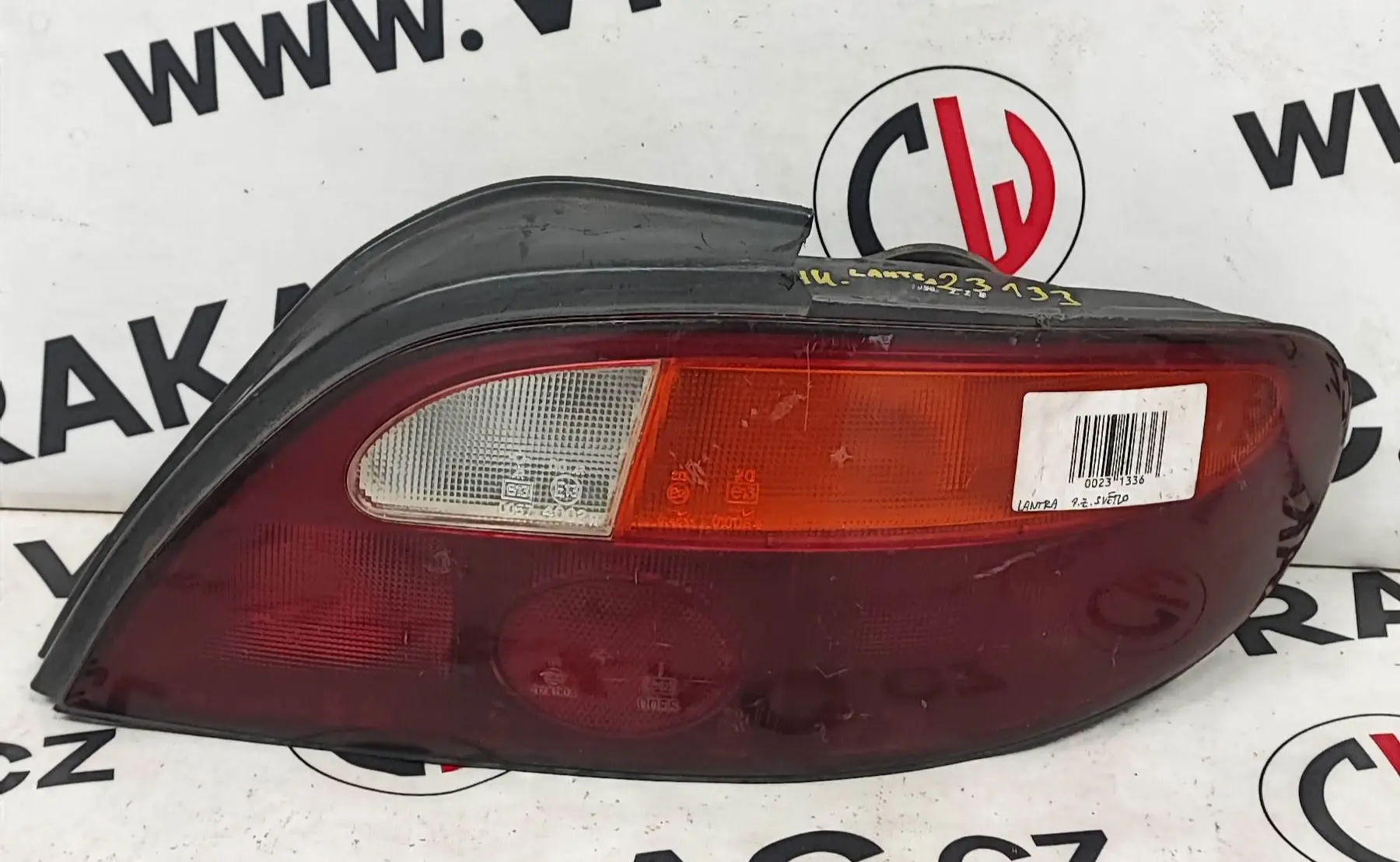 Světlomet zadní pravý – Hyundai Lantra 1995-2000