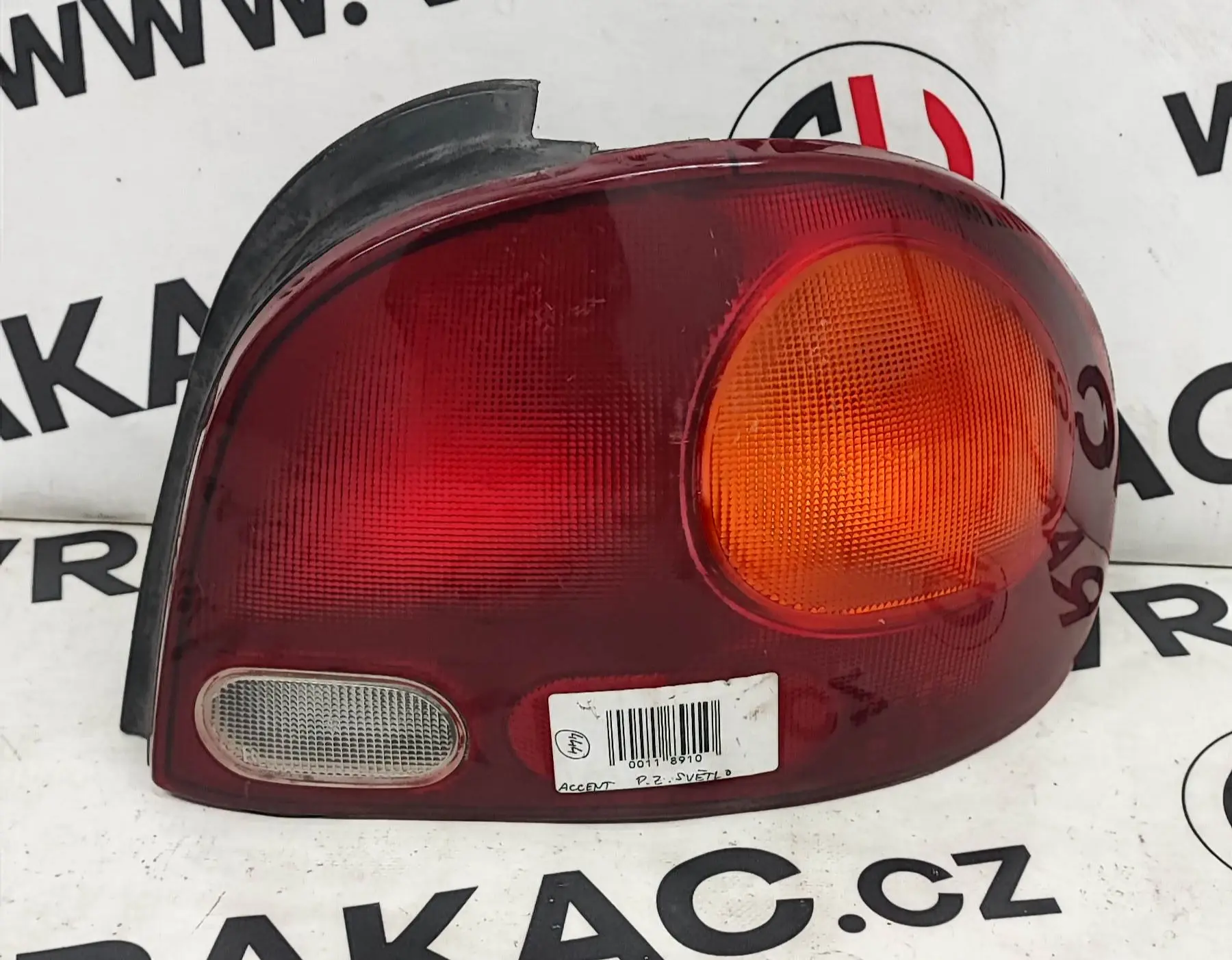 Světlomet zadní pravý – Hyundai Accent I 1994-2000