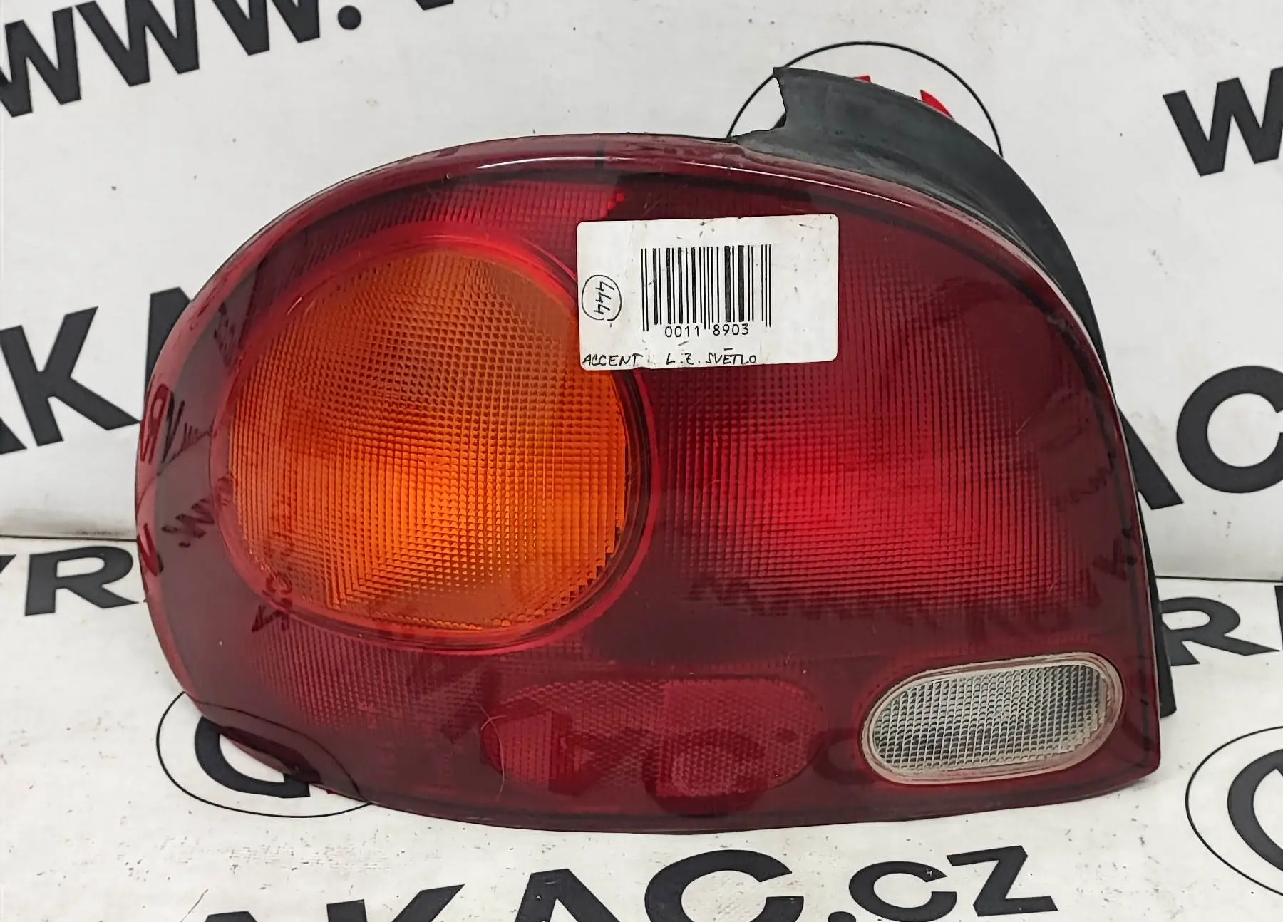 Světlomet zadní levý – Hyundai Accent I 1994-2000